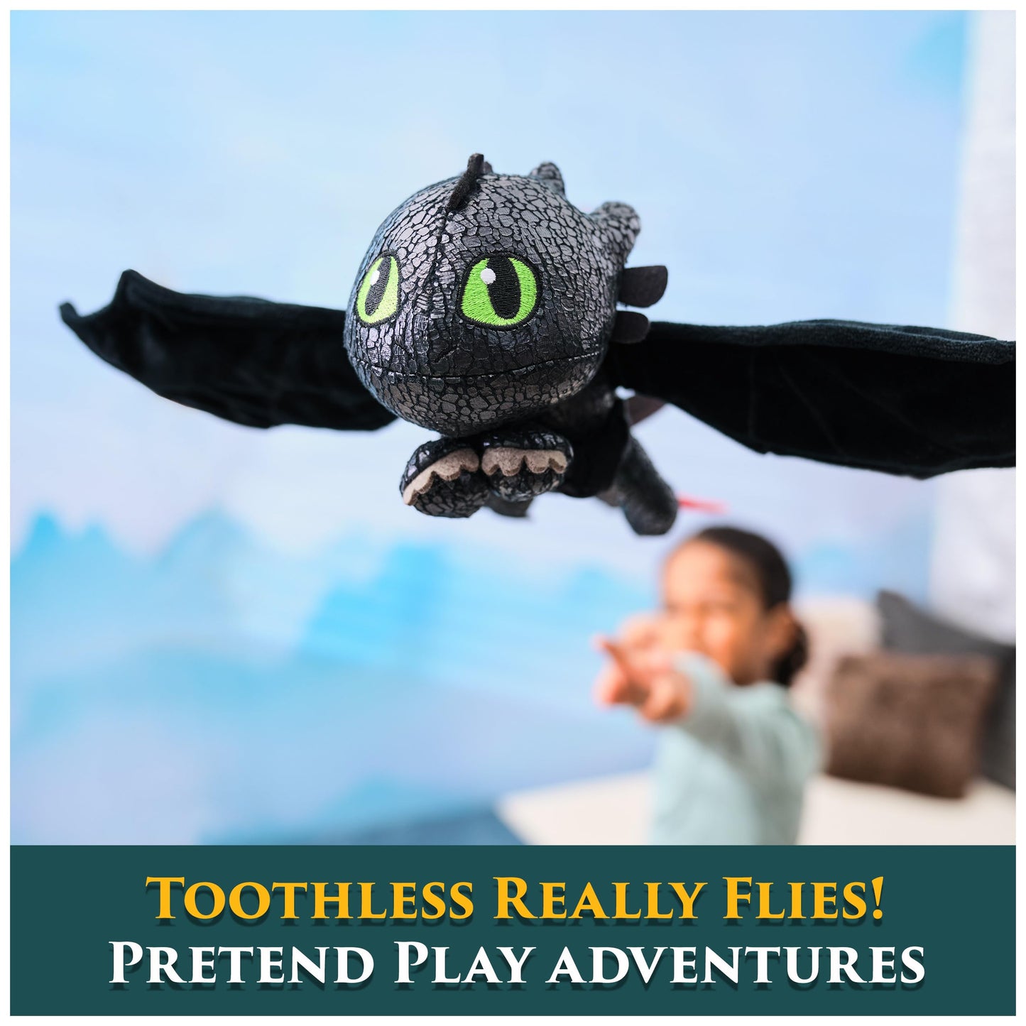 DreamWorks Dragons How to Train Your Dragon, Hug and Glide Toothless Plush Toy, 12” Dragon Stuffed Animal, Kids Toys for Boys Ages 4 and Up