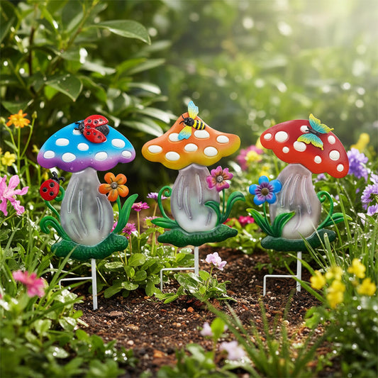 Decorative Garden Stakes, 3 Pack Mushroom Lawn Ornaments Metal Garden Stakes, Colorful Yard Art for Garden, Lawn, Porch.