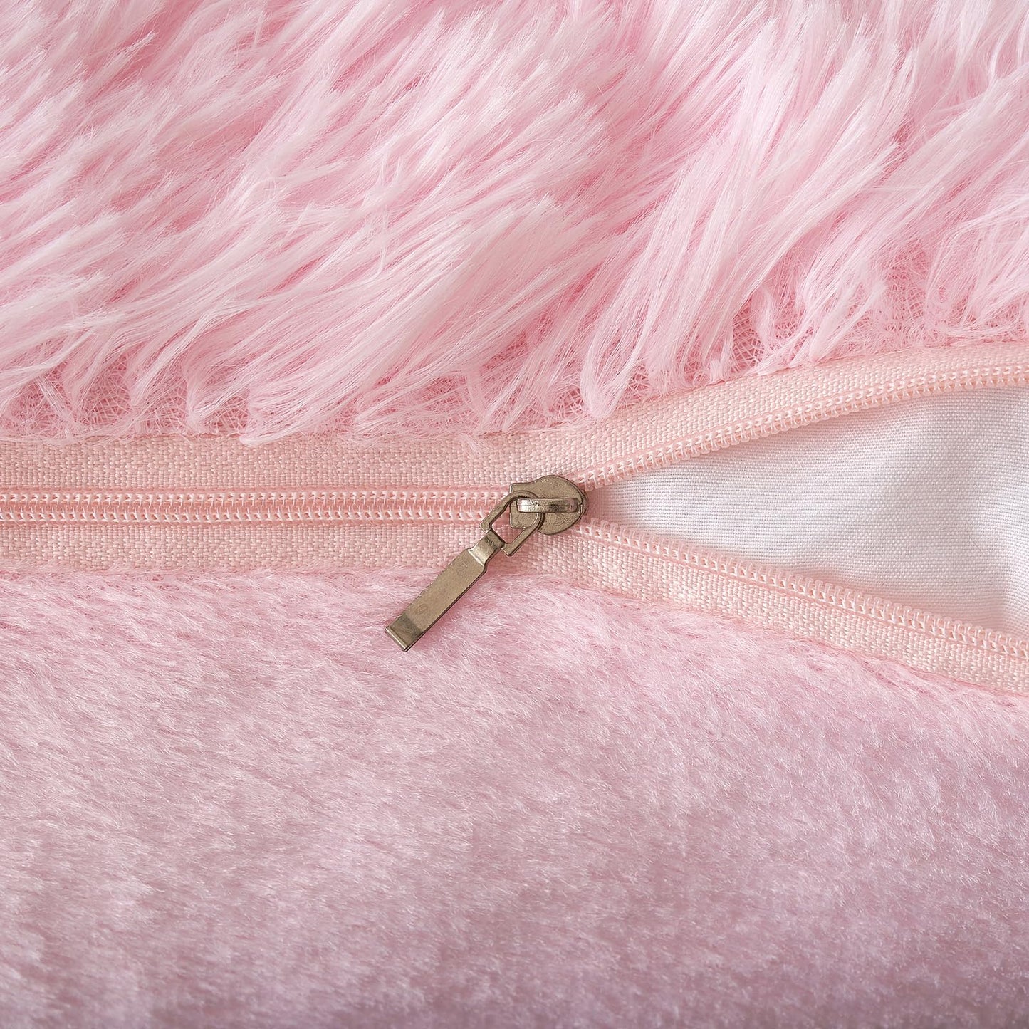 ANRODUO Pack of 2 Baby Pink Throw Pillow Covers Luxury Fluffy Pillows Faux Fur Decorative Pillows Plush Cushion Case Fuzzy Mongolian Merin Style for Bed Couch Sofa Living Room Summer Decor 20x20 Inch