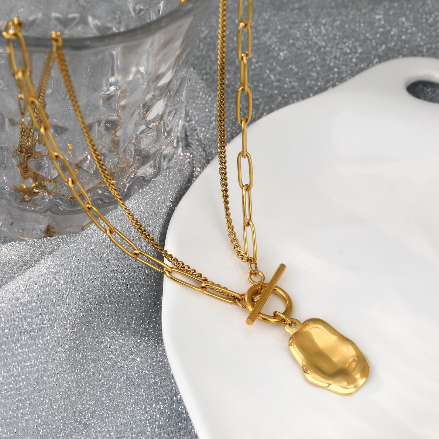 BONJOULRY Chunky Gold Necklace for Women, 18K Waterproof Heart Necklace Statement Necklace Gold Charm Necklace Chunky Jewelry Paperclip Chain Choker Gift for Women (Baroque Lumina)