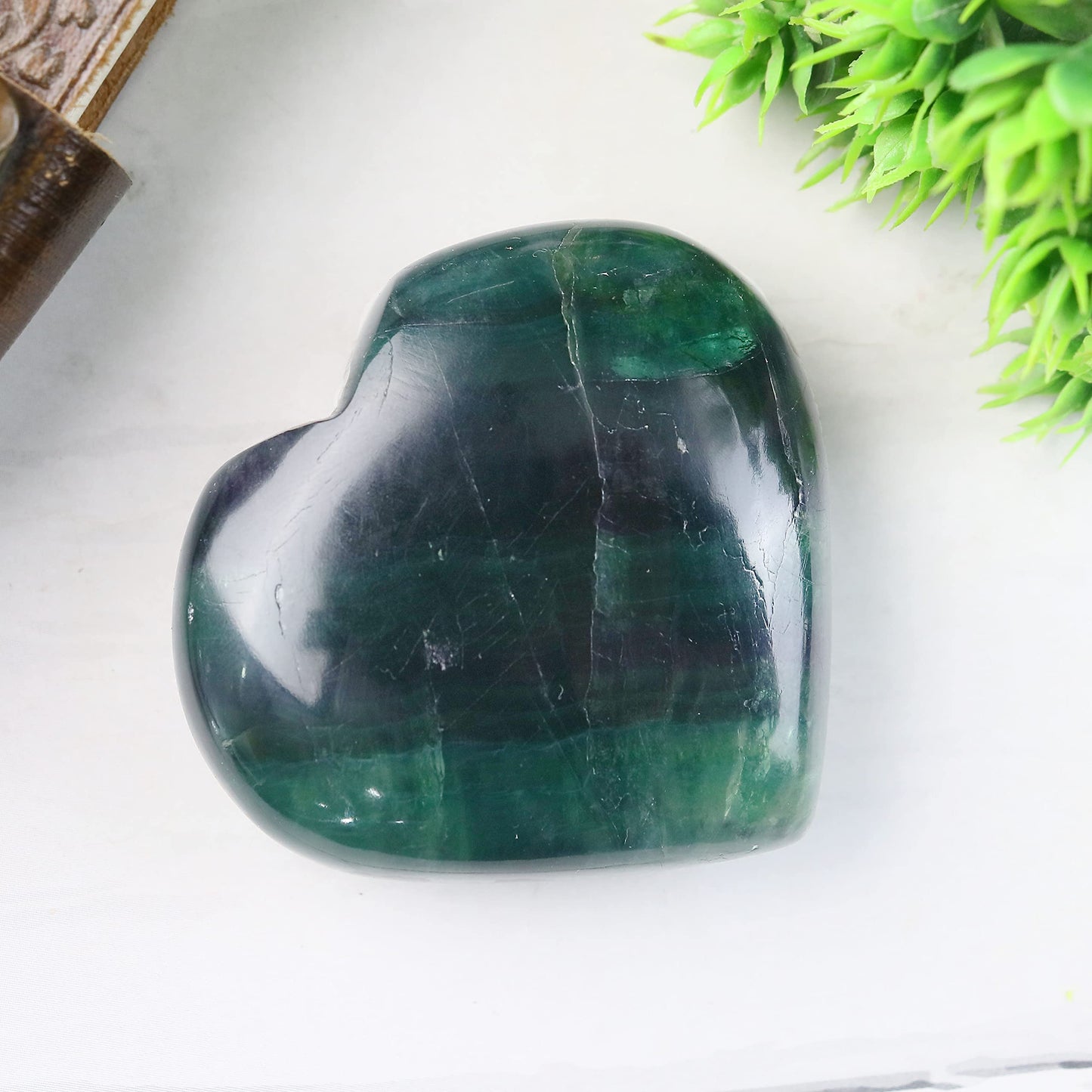 Crocon 50mm Multi Fluorite Heart stone Big Heart Shape Puff Stones Set 450+ Carats Pocket Crystal Healing Tumble Collection Palm Worry Stone Good Luck Charm Meditation Gift Craft Home Decor