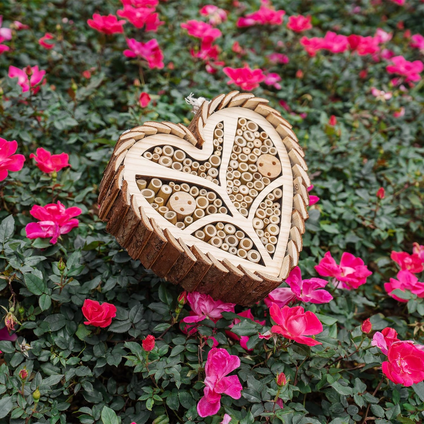 Mason Bee House, Heart-Shaped Wooden Bee House with Bamboo Tubes, Nesting Aid for Wild Bees, Natural Hanging Habitat for Pollinators, Increases Productivity in Your Garden, Brown