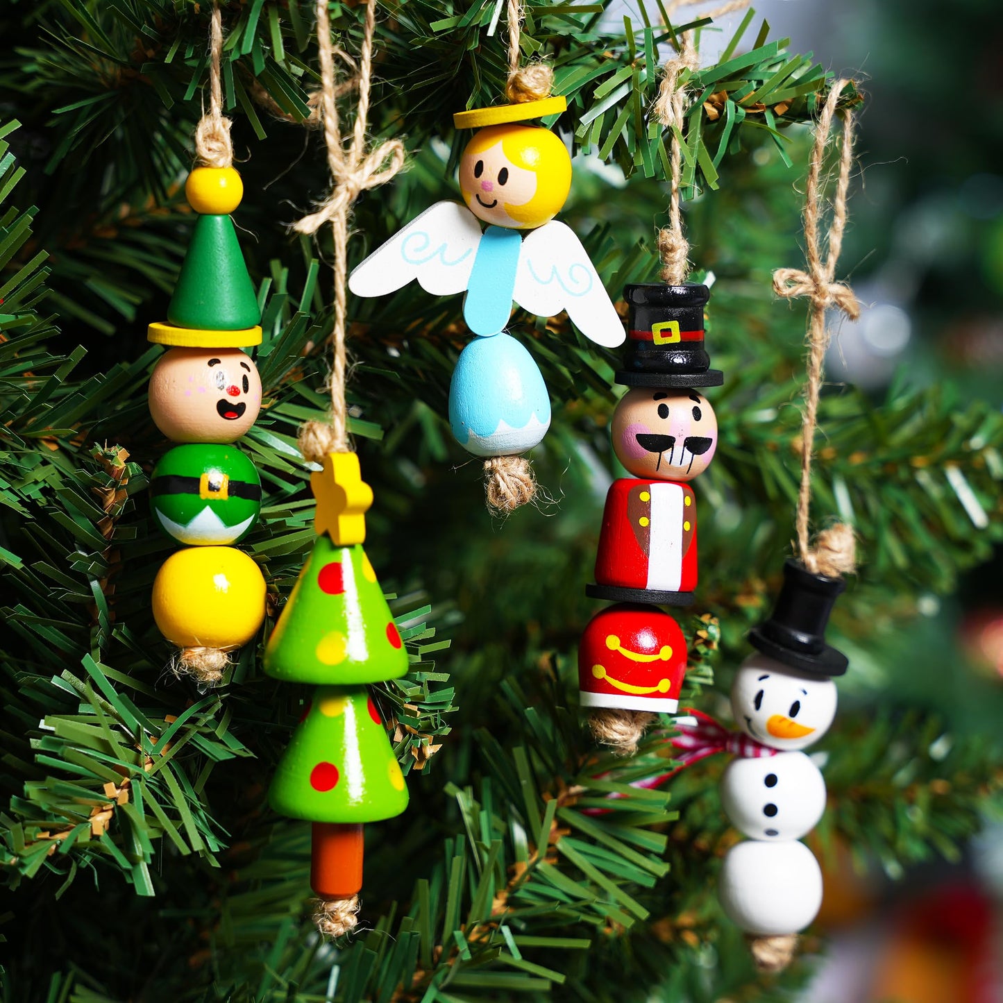 JOYIN 202 Pcs Christmas Wooden Beads Craft Kit, DIY Wood Bead Printed Ornaments Make Snowman, Santa Claus, Angel, Nutcracker, Tree for Christmas Hanging Decoration Holiday Xmas Art Activities for Kids