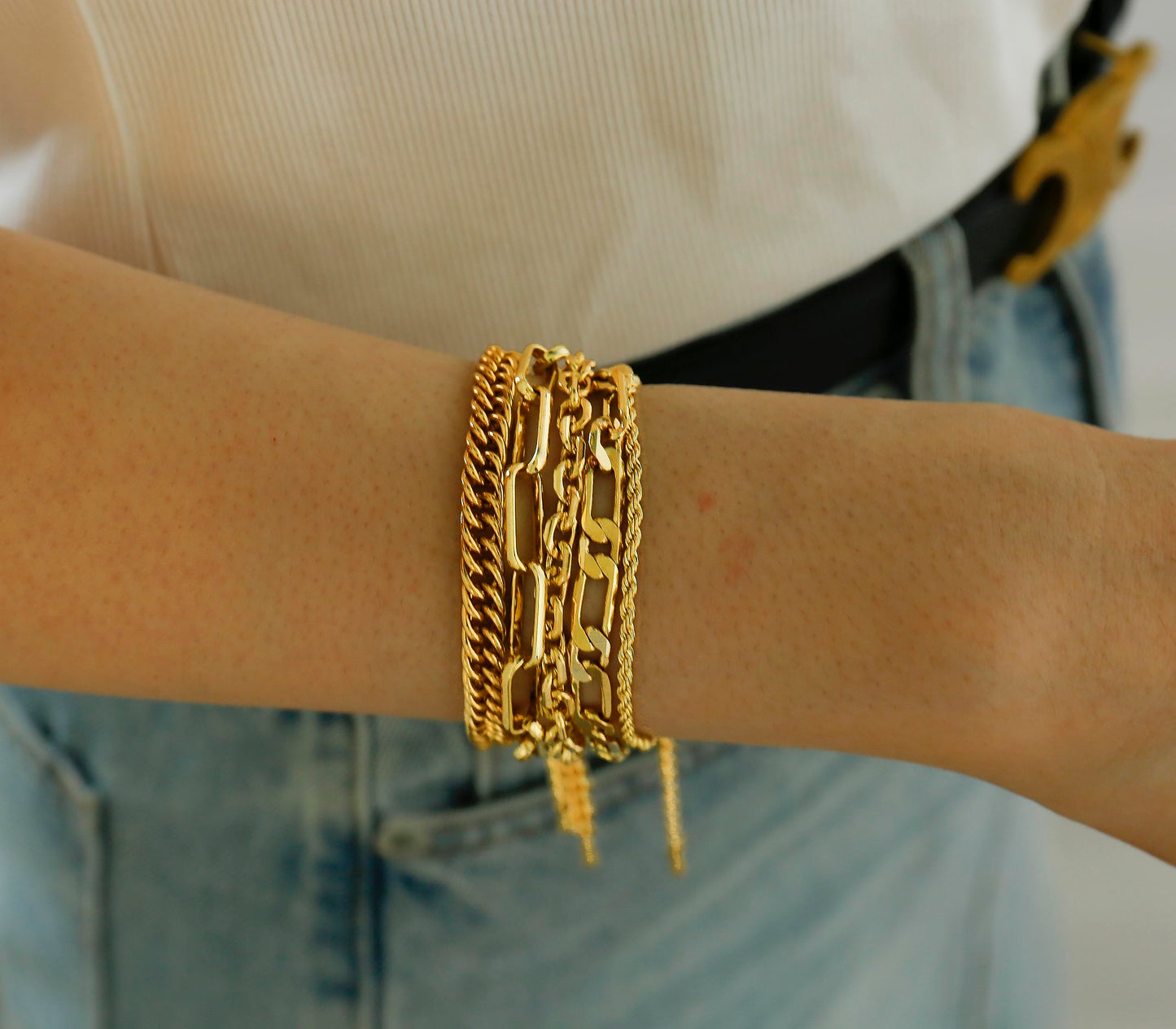 CONRAN KREMIX Gold Chain Bracelets Set For Women Dainty 14K Gold Plated Chunky Link Layered Paperclip Rope Chain Stake Bracelet Sets Fashion Trendy Gold Jewelry For Women 3PCS