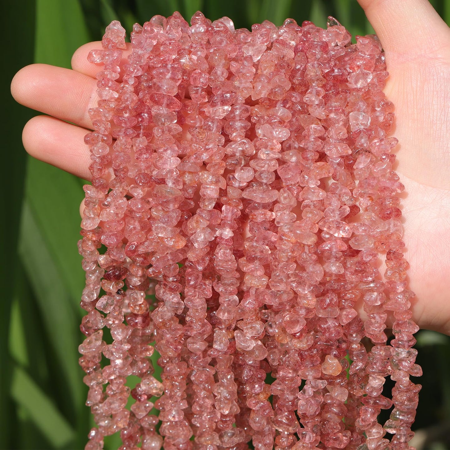 400pcs Natural Chip Stone Beads for Jewelry Making Strawberry Quartz 5-8mm Irregular Gemstones Healing Crystal Loose Rocks Bead Hole Drilled for Ring Earrings Necklace Bracelet Making DIY Art Crafts