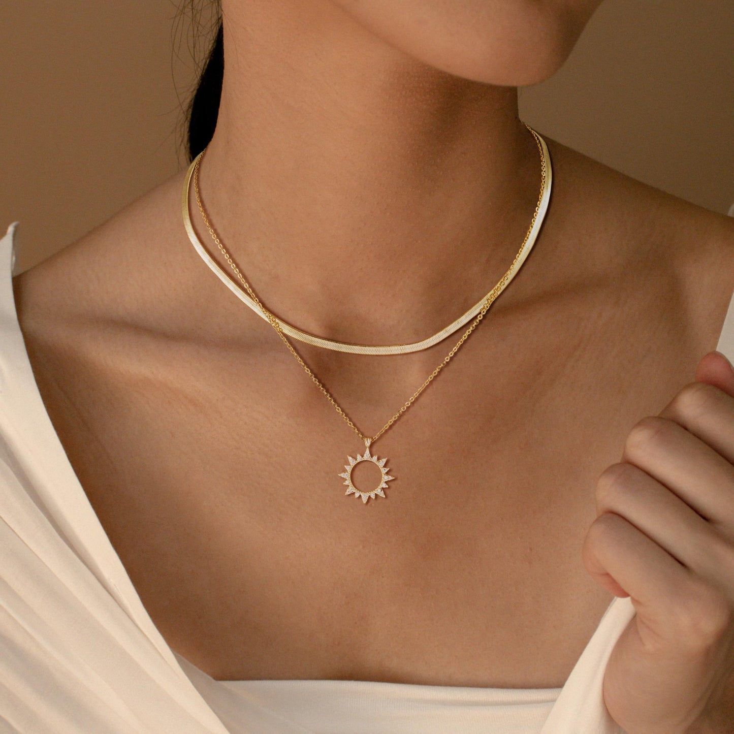MFRYK Gold Necklaces Stack For Women,14K Gold Plated Simple Layered Choker Necklaces,Stackable Multilayer Gold Small Square Pendant Box Paperclip Chain Layered Necklaces Set Jewelry Gift for Women
