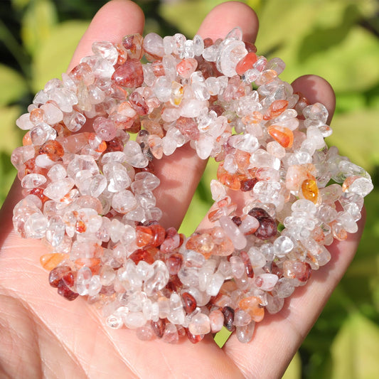 400pcs Natural Chip Stone Beads for Jewelry Making Red Hematoid 5-8mm Irregular Gemstones Healing Crystal Loose Rocks Bead Hole Drilled for Ring Earrings Necklace Bracelet Making DIY Art Crafts