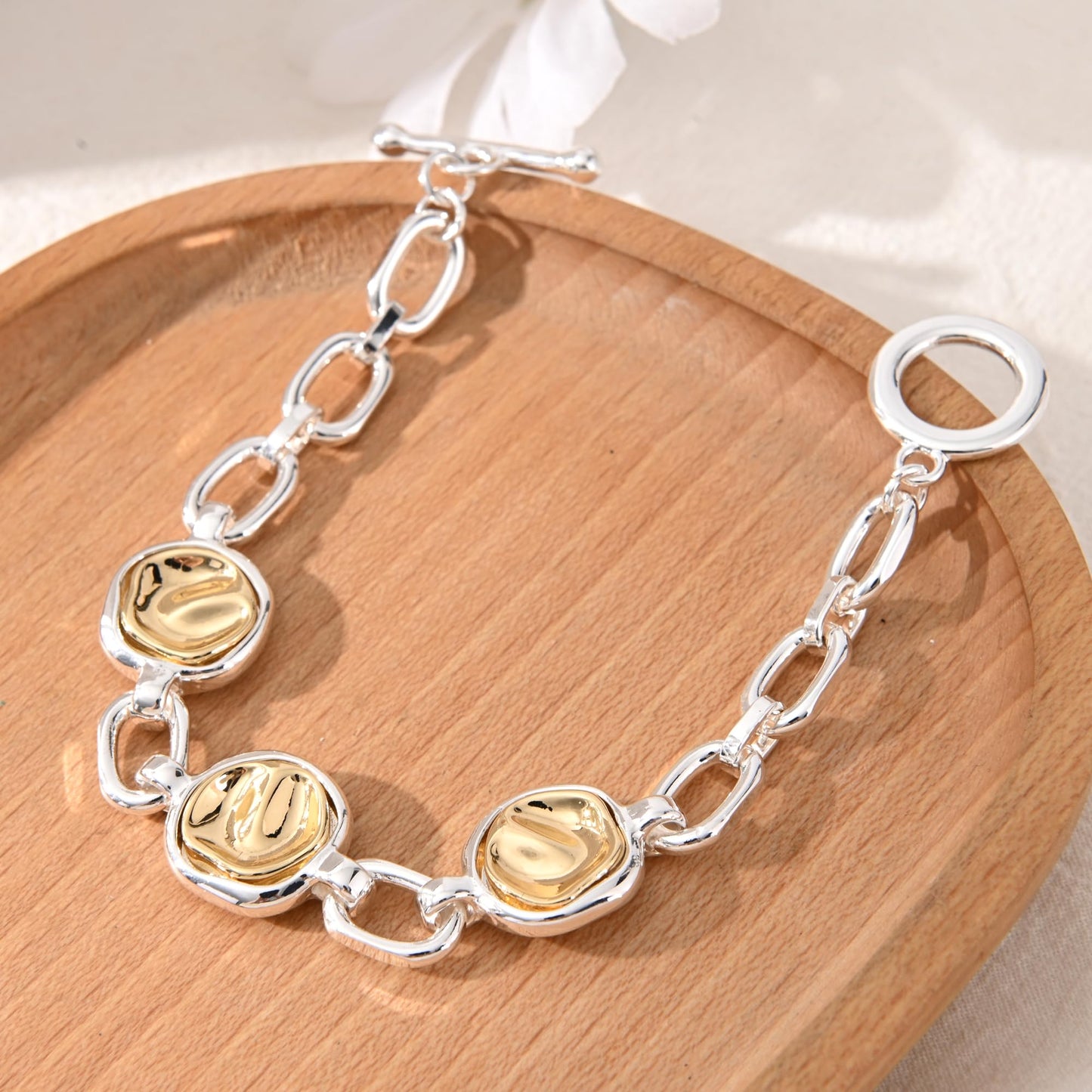 Ginyejly 14K Gold and Silver Plated Special Cain Link with Toggle Clasp Closure in Daily or Party for Women Fashion Jewelry Gifts (round&silver chain)