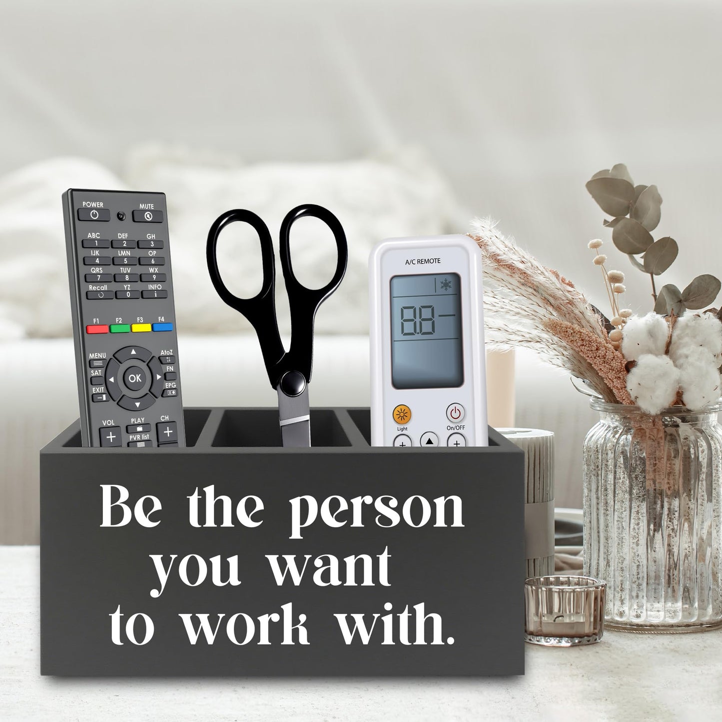 XPH Be the Person You Want to Work with Inspirational Pen Pencil Holder Organizer for Desk, Inspirational Gifts for Women Men, Motivational Wooden Box Sign for Home Office Desk Tabletop Decorations