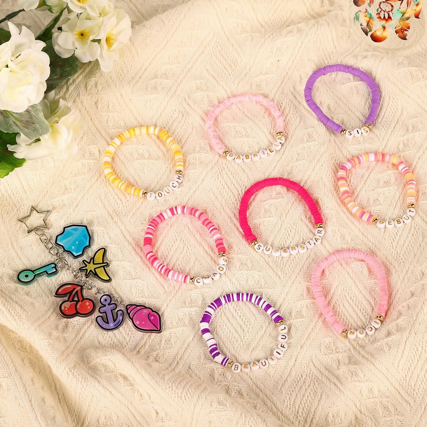 SportsLiking 8 Pcs Friendship Bracelets Set for Katseye Fans, Y2K Korean Pop Merch Bundle with Keychain & Card, Concert Accessories for Women