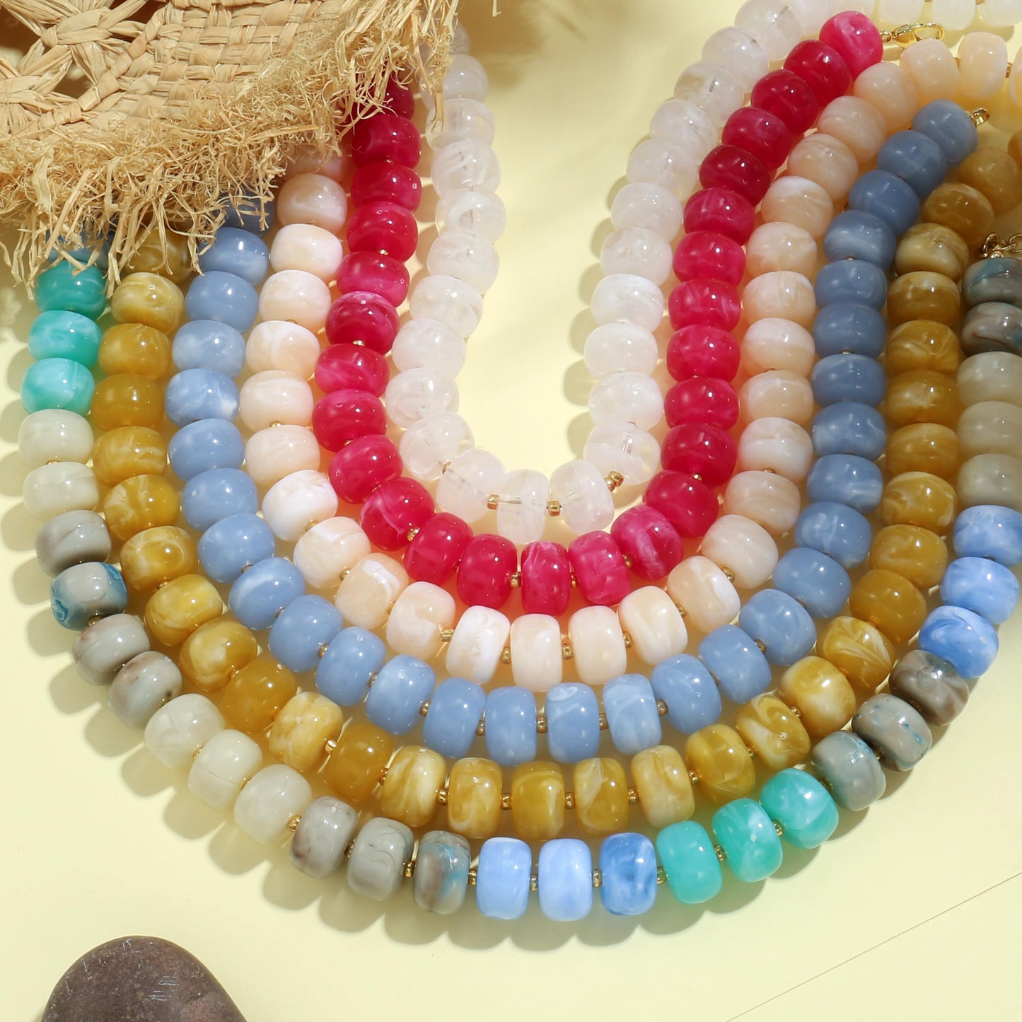 Badu Green Chunky Beaded Necklace for Women,Acrylic Bead Choker Statement Necklace Cute Trendy Necklaces Jewelry Gifts