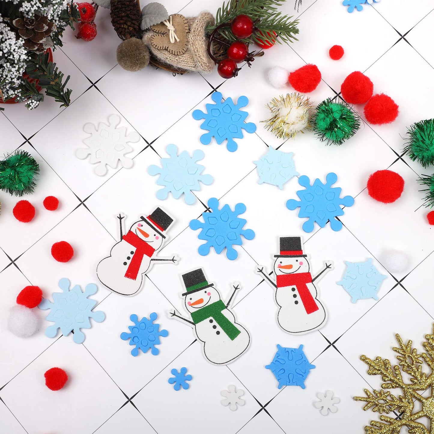 Aneco 500 Pieces Foam Snowflakes Stickers Winter Snowman Self-Adhesive Stickers for DIY Craft or Party Favor