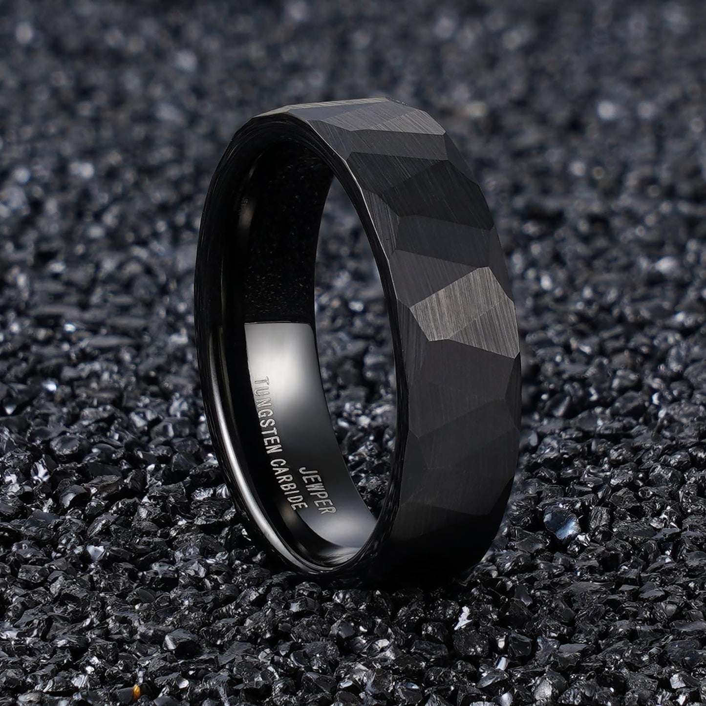 JEWPER 6MM 8mm Black/silver/gold Tungsten Rings for Men Womens Couple Fashion Jewelry Promise Engagement Wedding Band Hammered Inner ring inlaid with olive wood Carbide Polished Edge Comfort Fit