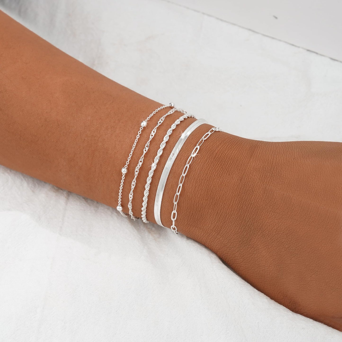 BERISO Gold Bracelets for Women, Elegant Adjustable 14K Gold Plated Bracelet for Women, Trendy Minimalist Dainty Gold Bracelet for Everyday Wear