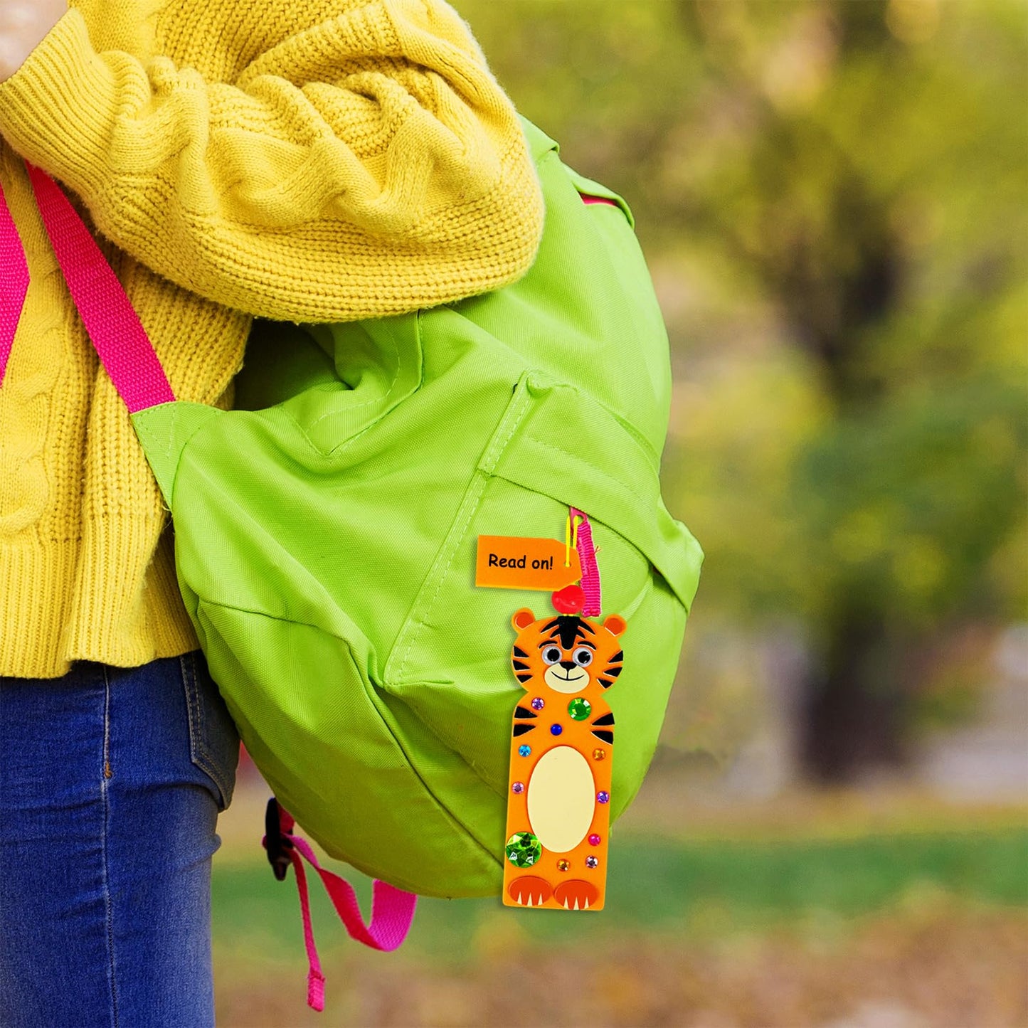 Winlyn 32 Sets Jungle Animal Crafts Kits DIY Jungle Safari Zoo Wild Animal Bookmarks Decorations Art Set Tiger Lion Zebra Foam Stickers for Kids Party Favors Classroom Activities Reading Rewards