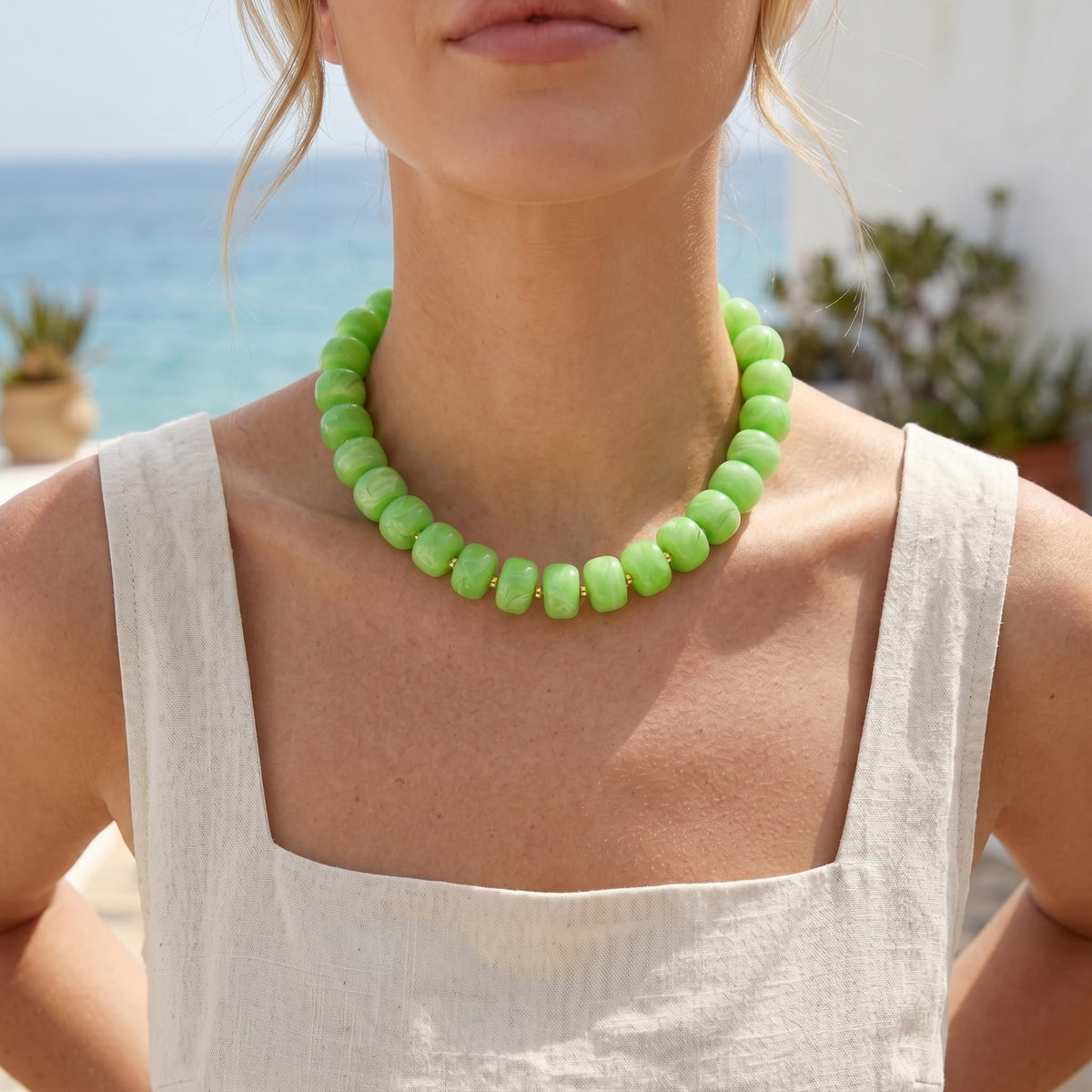 Badu Green Chunky Beaded Necklace for Women,Acrylic Bead Choker Statement Necklace Cute Trendy Necklaces Jewelry Gifts