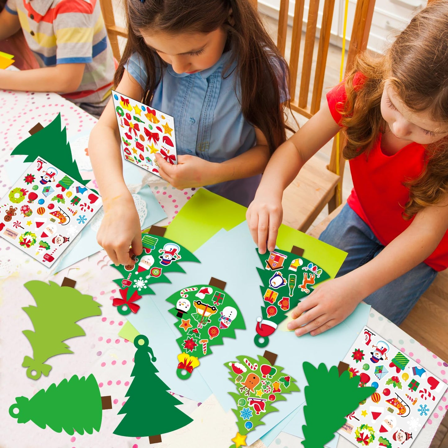 Qyeahkj 129 Pcs Christmas Tree DIY Ornaments Craft Kit for Christmas Hanging Art Project Paper Ornaments Making Crafts for Xmas Party Favors, 9 Styles