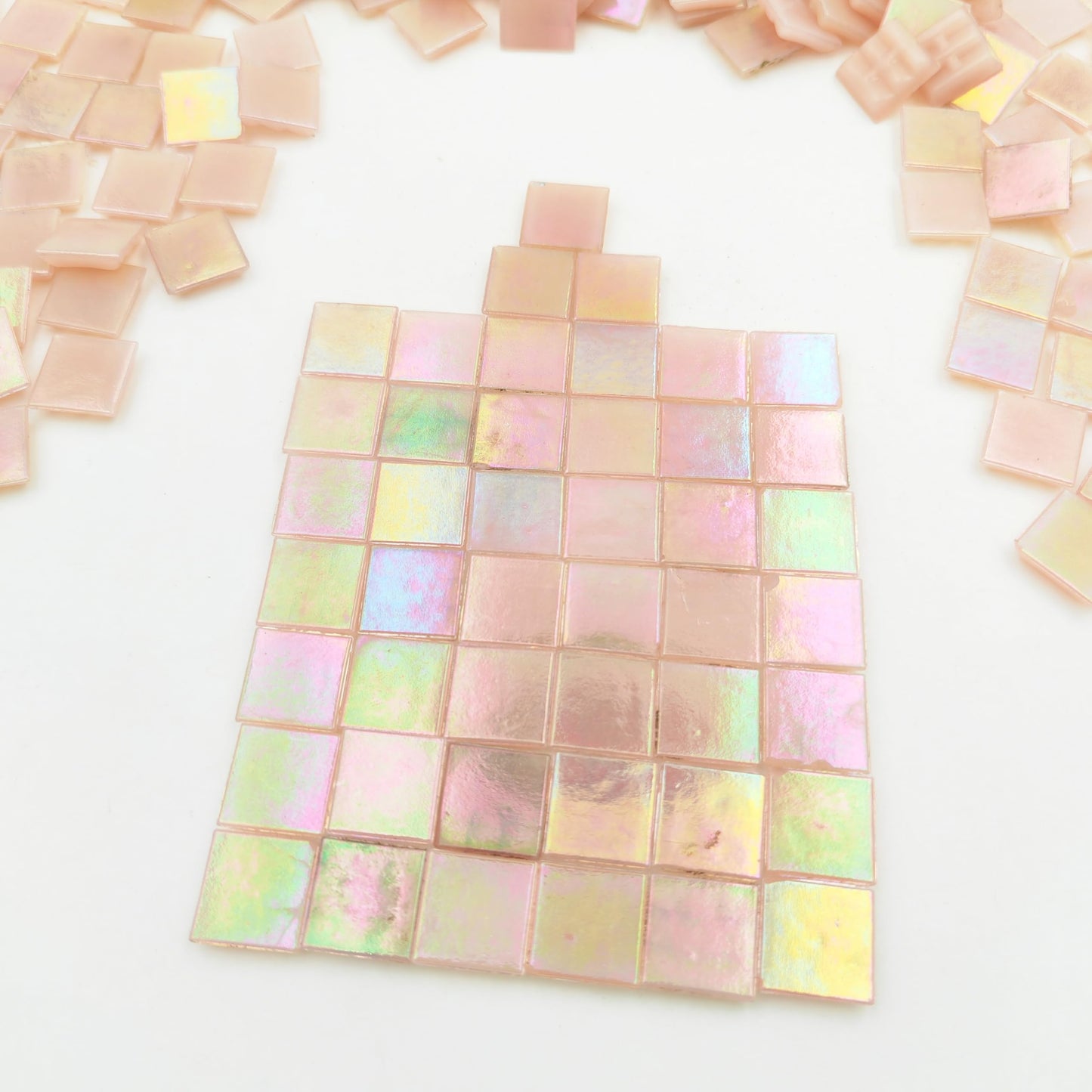 320PCS Square Iridescent Stained Glass Mosaic Tiles, 1.1LB Mosaic Tiles for DIY Crafts, 0.6" Bright Mosaic Glass Pieces for Art Craft and Home Decorations (Iridescent Light Pink F434, 0.6")