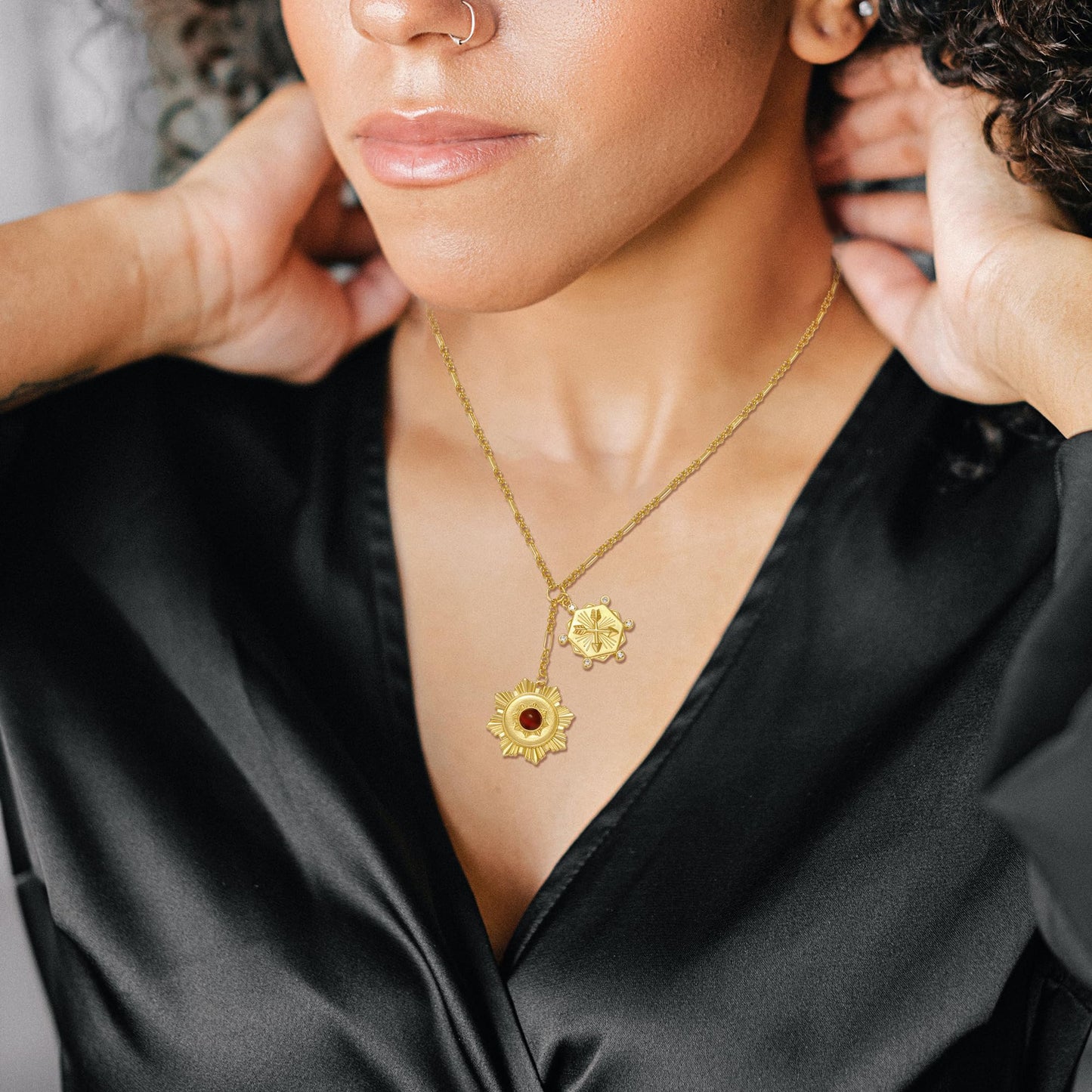 BONJOULRY Chunky Gold Flower Sun Coin Charm Pendant Necklace with Tiger Eye Bead for Women 18K Gold Plated Dainty Link Chain Choker Necklaces Trendy Celestial Jewelry Holiday Gift