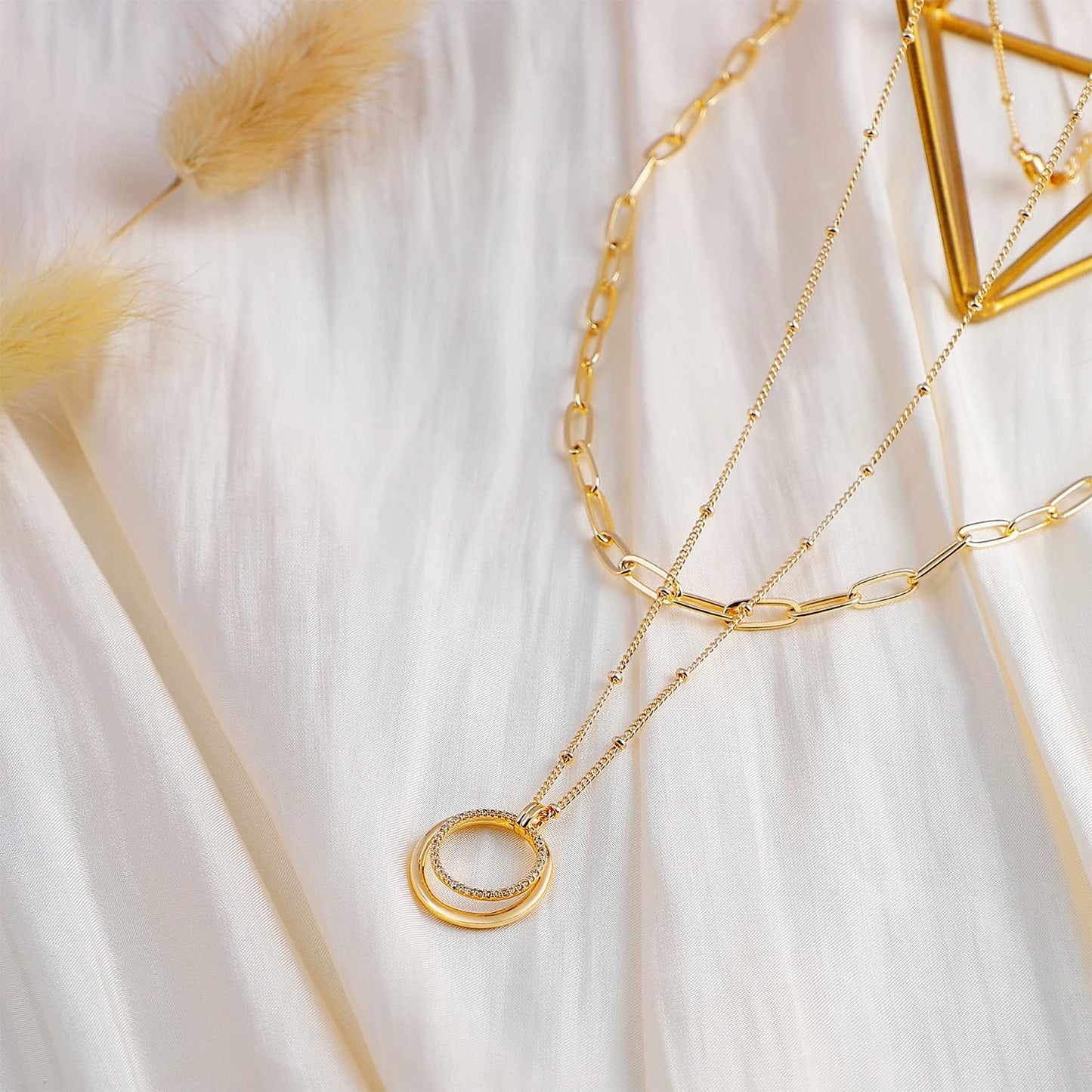 MEVECCO Gold Layered Choker Necklace for Women, 18K Gold Plated Dainty CZ Double Circle Pendant Minimalist Paperclip Double Layer Necklace for Jewelry