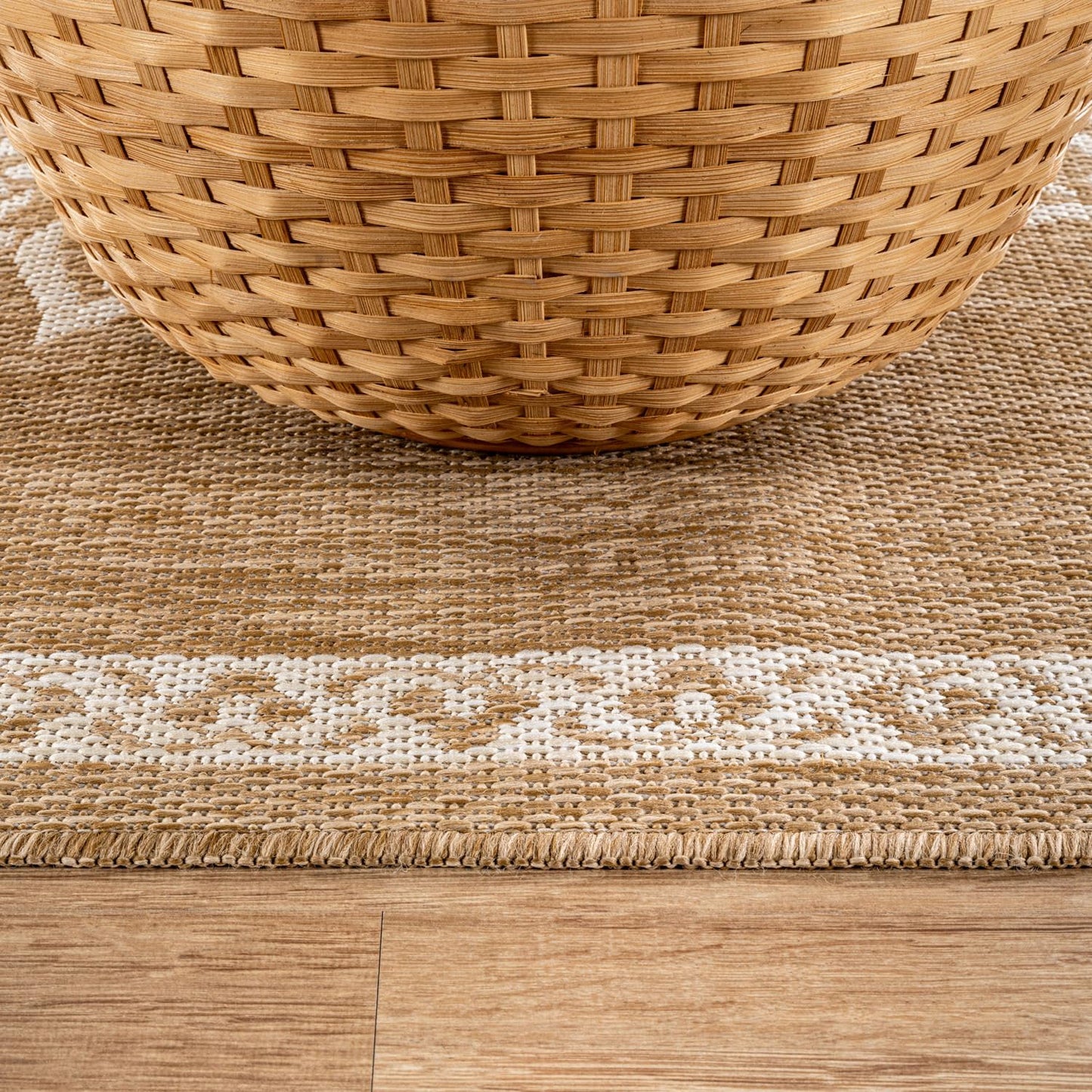 CAMILSON Outdoor Rug 10x14 Medallion Natural Modern Large Area Rugs for Indoor and Outdoor Patios Kitchen and Hallway Mats Washable Porch Deck Outside Carpet (Medallion Natural 10 x 14)