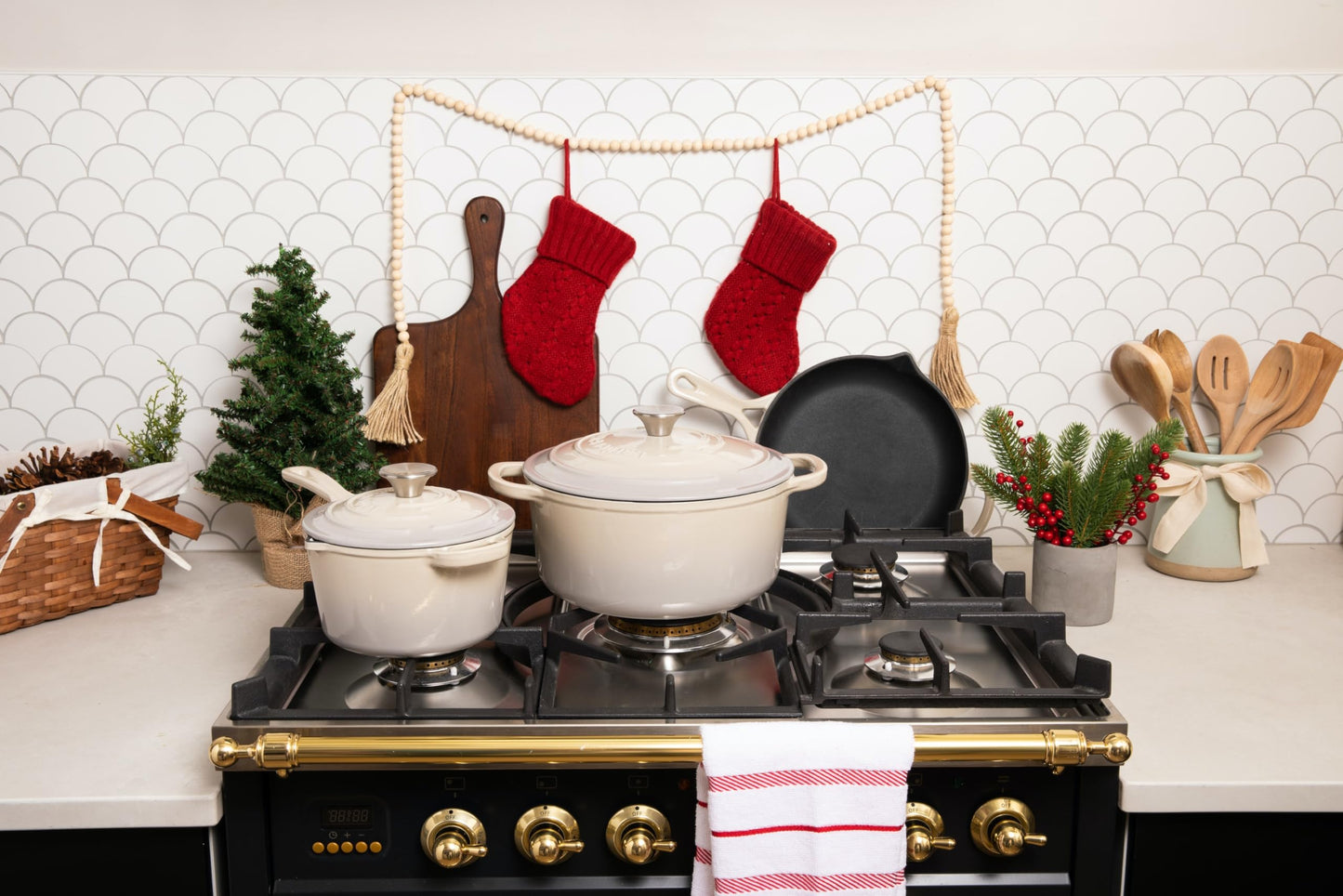 Larder & Vine 4-Piece Enameled Cast Iron Set, Oven Safe and Suitable for All Cooktops – includes 5.7 Quart Dutch Oven Pot with Lid and 2.2 Quart Saucepan with Lid (Stone)