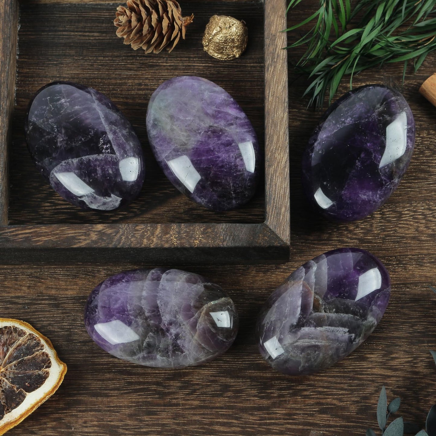 Loveliome Natural Amethyst Oval Polished Worry Stones, Healing Crystal Indoor Fountain Stones Massage Energy Anxiety Relief Items