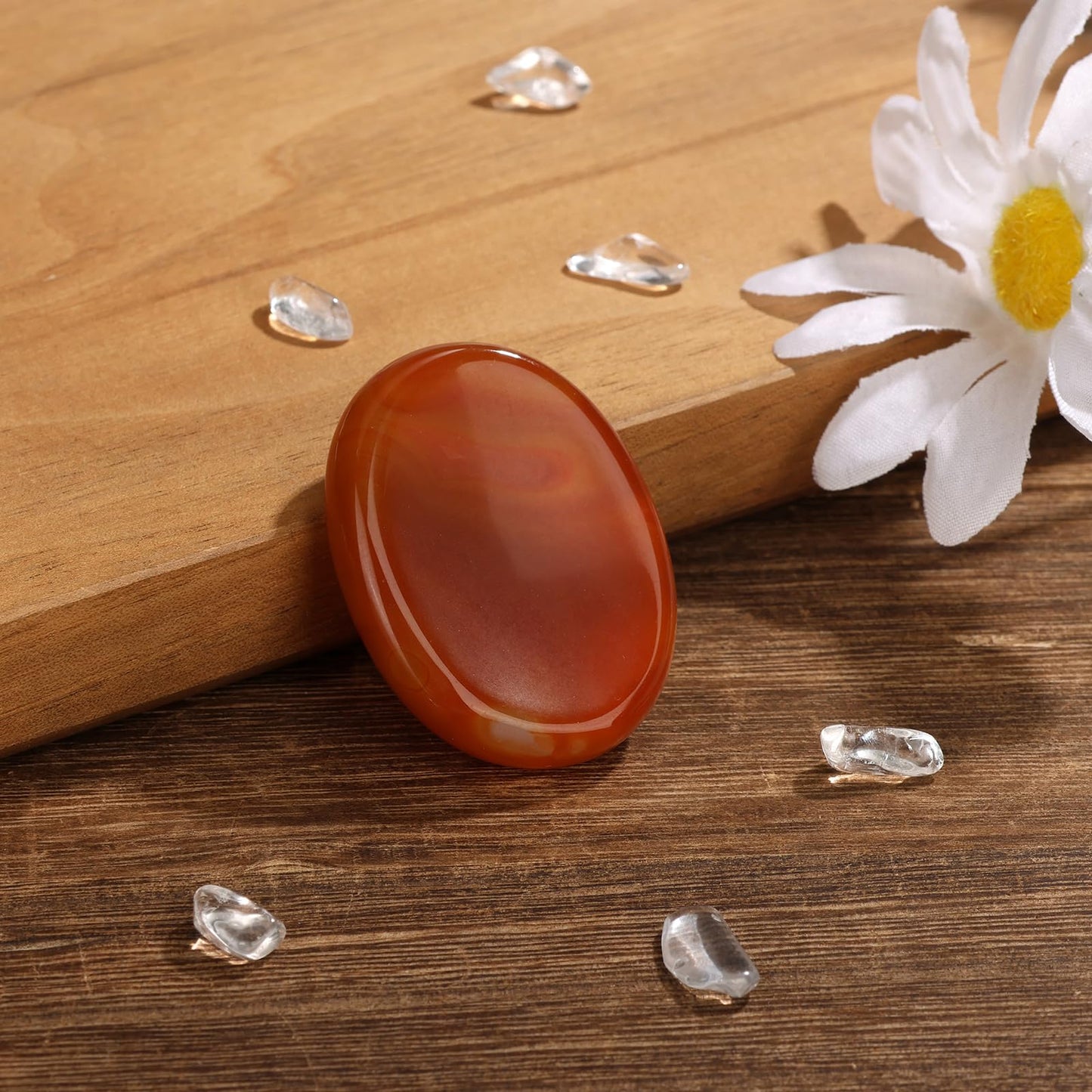 GolbalJew Carnelian Thumb Worry Stone for Anxiety Healing Crystals Sets, Hand Carved Crystals and Healing Stones, Meditation Crystal Reiki Natural Relax Palm Stone for Anxiety Therapy Relief