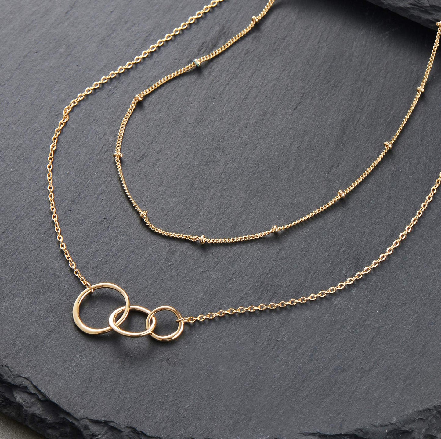 MEVECCO Gold Dainty Generations Necklace for Grandma Layered 3 Circles Necklace 18k Gold Plated 3 Interlocking Infinity Circles Mom Mothers Day Jewelry