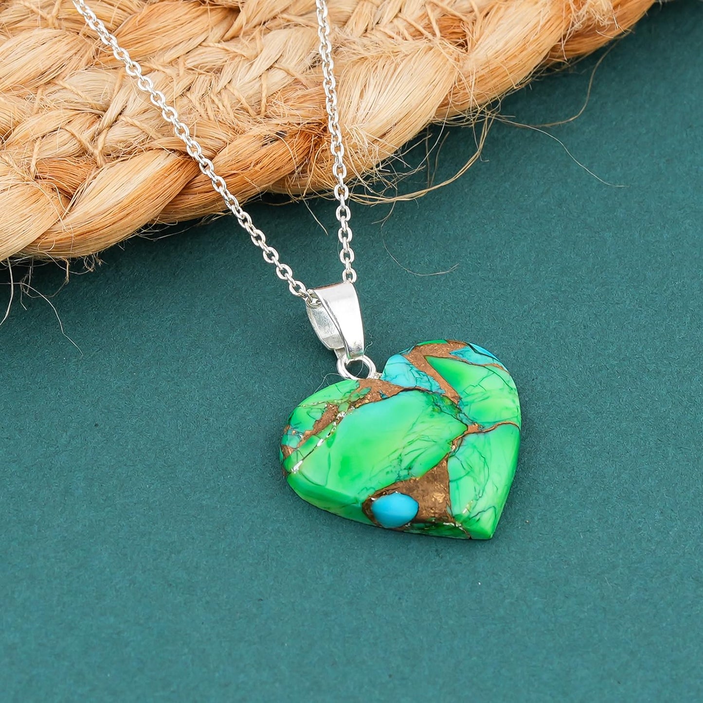 Yashee Natural Green Oyster Turquoise Heart Shape Crystals Pendant Necklace, Chakra Energy Healing Gemstone, Real Crystal, Top Grade, Dainty Beautiful Women Simple Jewelry