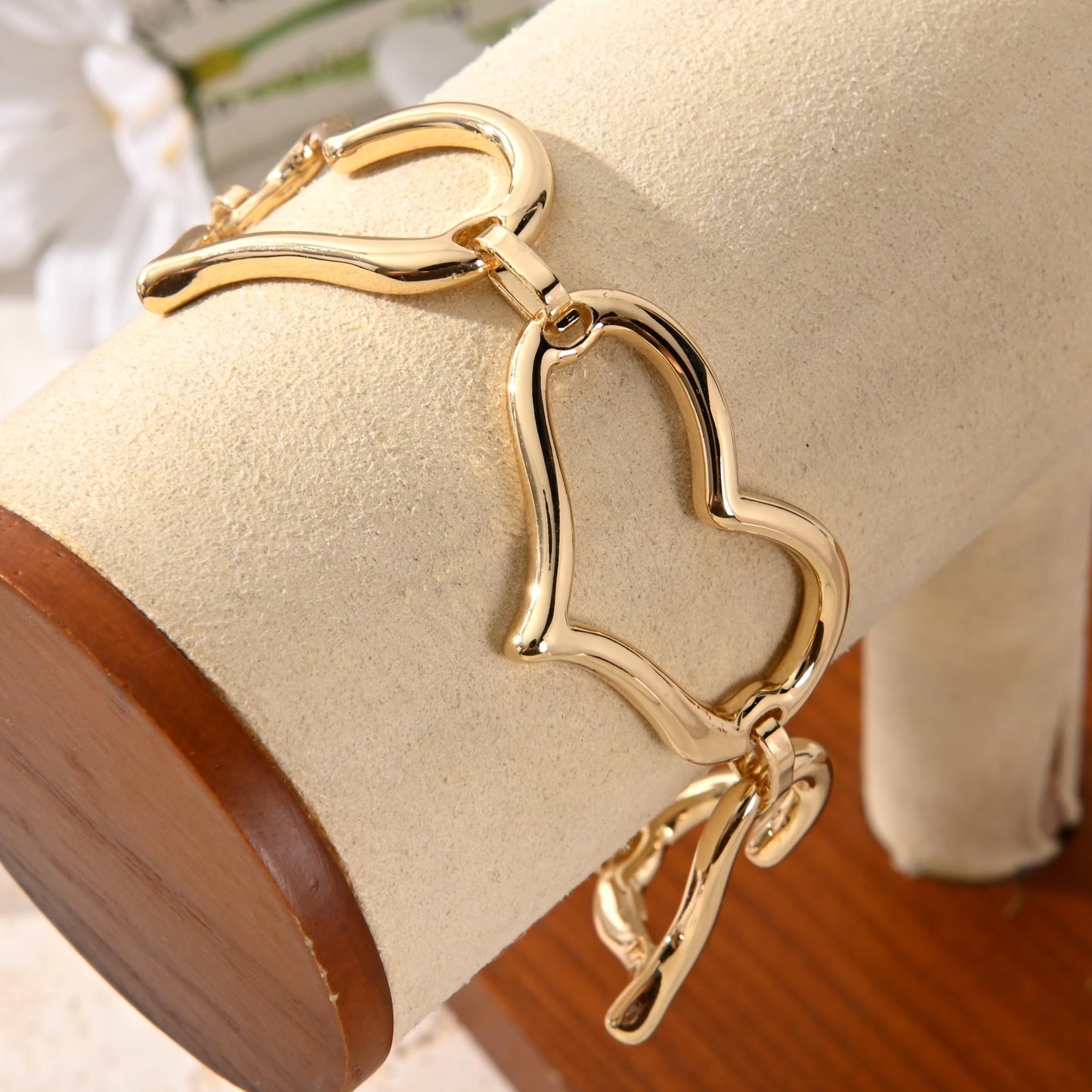 Ginyejly 14K Gold and Silver Plated Special Cain Link with Toggle Clasp Closure in Daily or Party for Women Fashion Jewelry Gifts (gold heart)