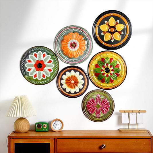 Tandefio 6 Pcs Metal Wall Decor Metal Flowers over Round Base Colorful Hanging Artwork Art Decorations 3D Plate Home Wall Decor for Bedroom Living Room Office