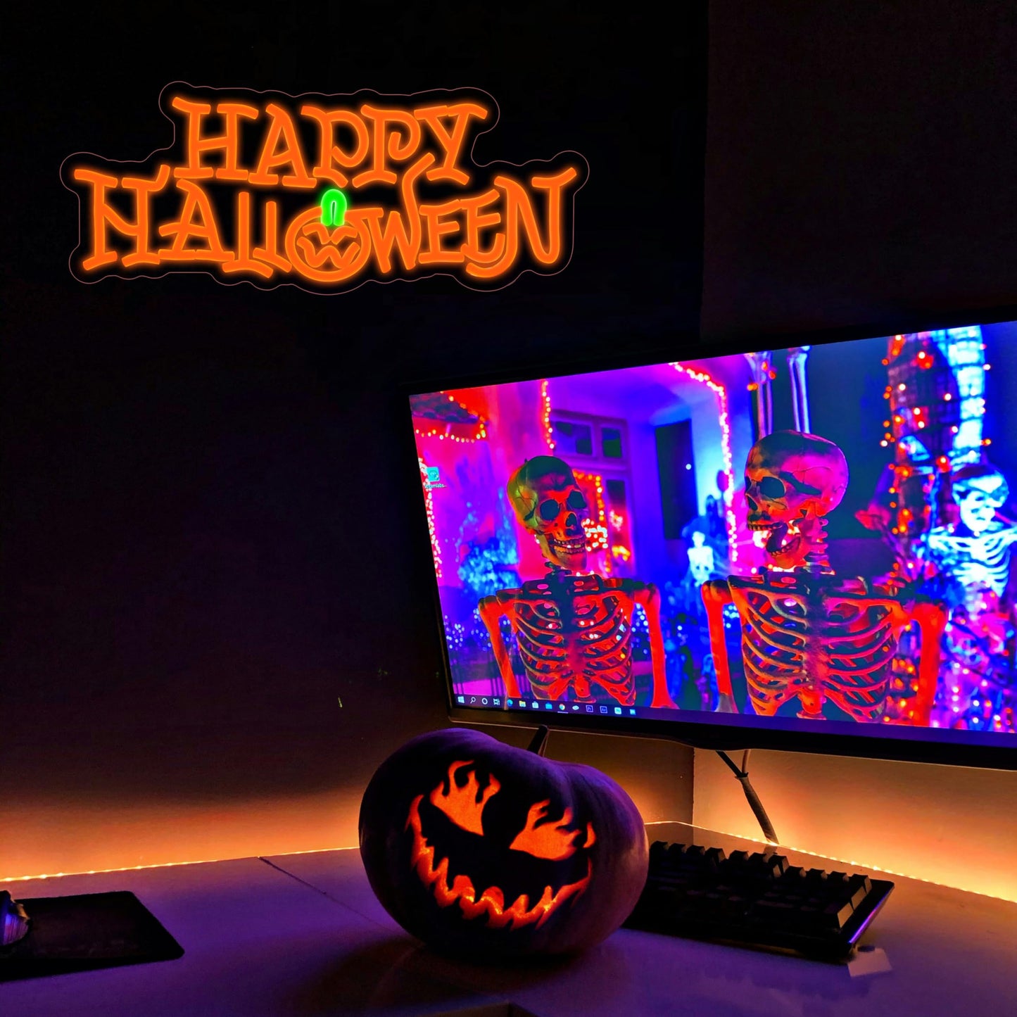 Happy Halloween Pumpkin LED Neon Lights for Wall Decor 16.1x6.1in USB Powered Halloween Neon Light Sign for Halloween Costume Party,Trick or Treat,Bar,Living Room Decoration Gifts