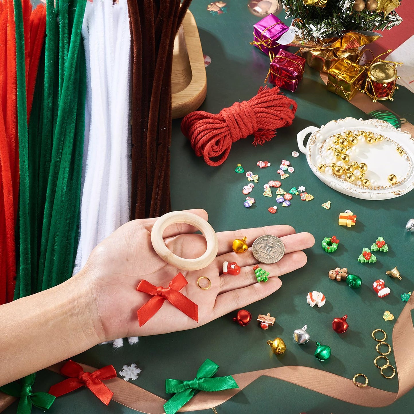 Magibeads Christmas Wreath Making Kits 80Pcs Pipe Cleaners 6Pcs Wood Linking Rings Aluminum Bell Charms Cute Plastic Beads Resin Cabochons for Christmas Decorations Holiday Party Supplies Adults