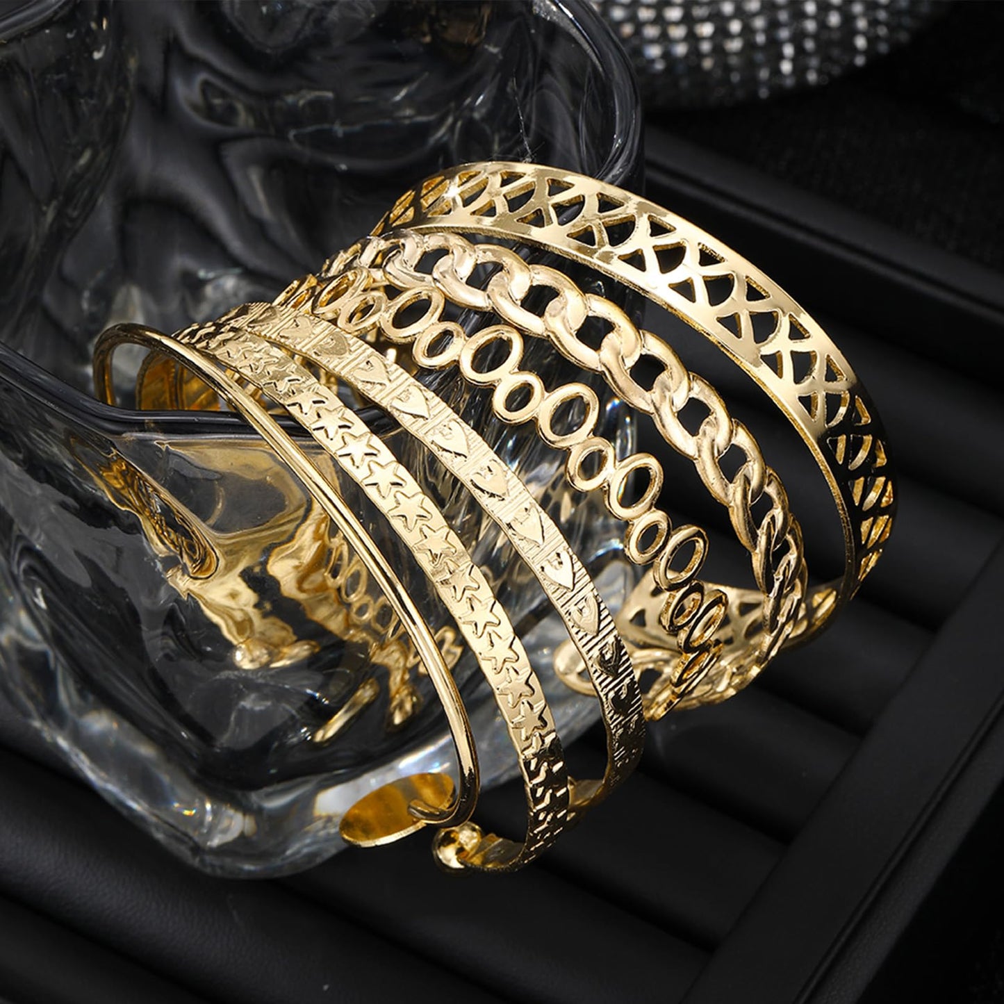 IFKM Gold Bangle Bracelets For Women 14k Gold Plated Multi Layer Stackable Cuff Bracelet Set, Trendy Elegance Charms Non Tarnish Minimalist Textured Boho Jewelry for Women (6pcs Hollow love five-pointed star)