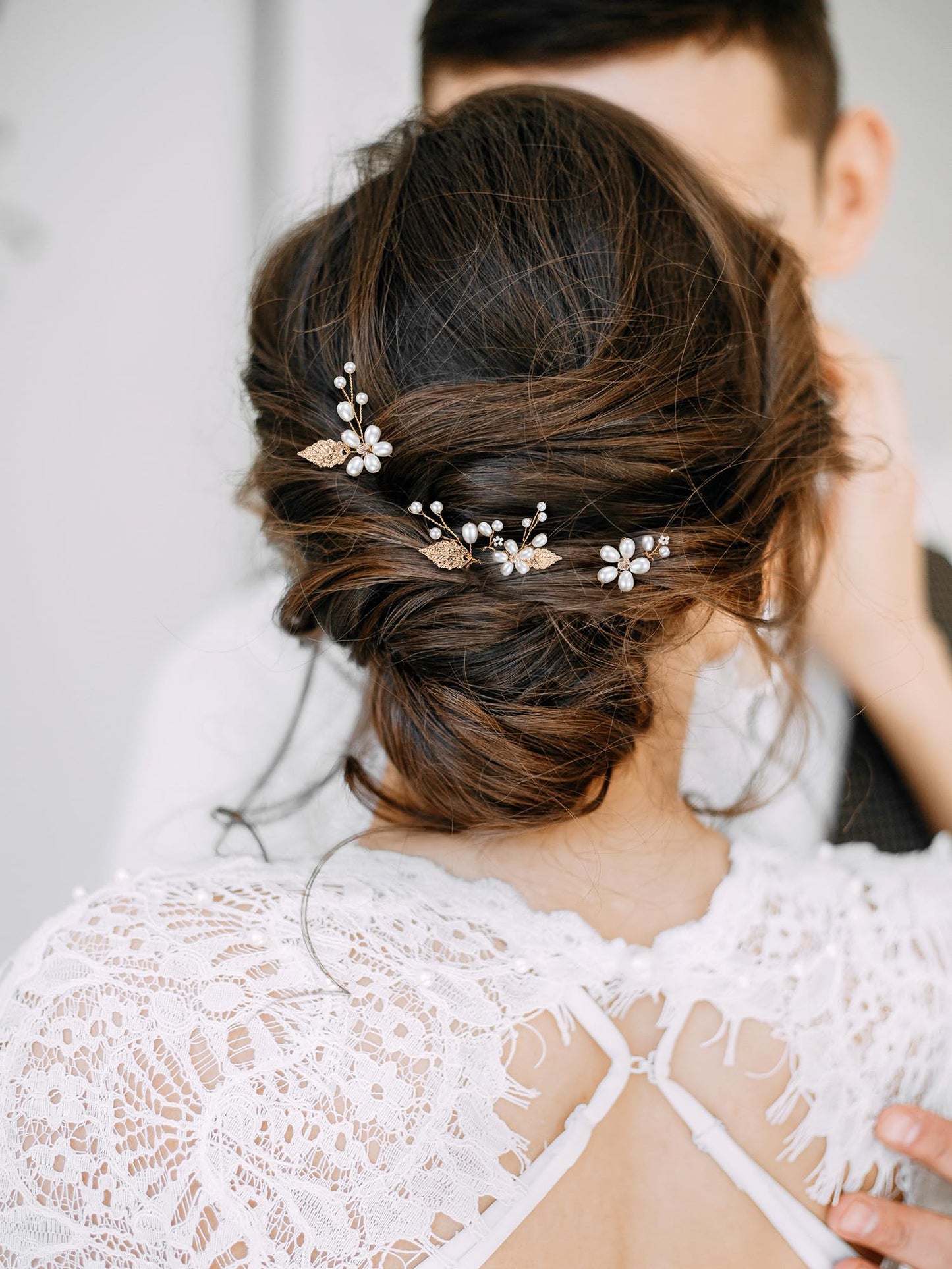 SWEETV 7 Pieces Bride Hair Accessories Pearl Wedding Hair Pins Leaf Bridal Hair Piece Vintage Hair Headpiece Leaf Hair Clips Jewelry for Women Bridesmaids Brides Flower Girls