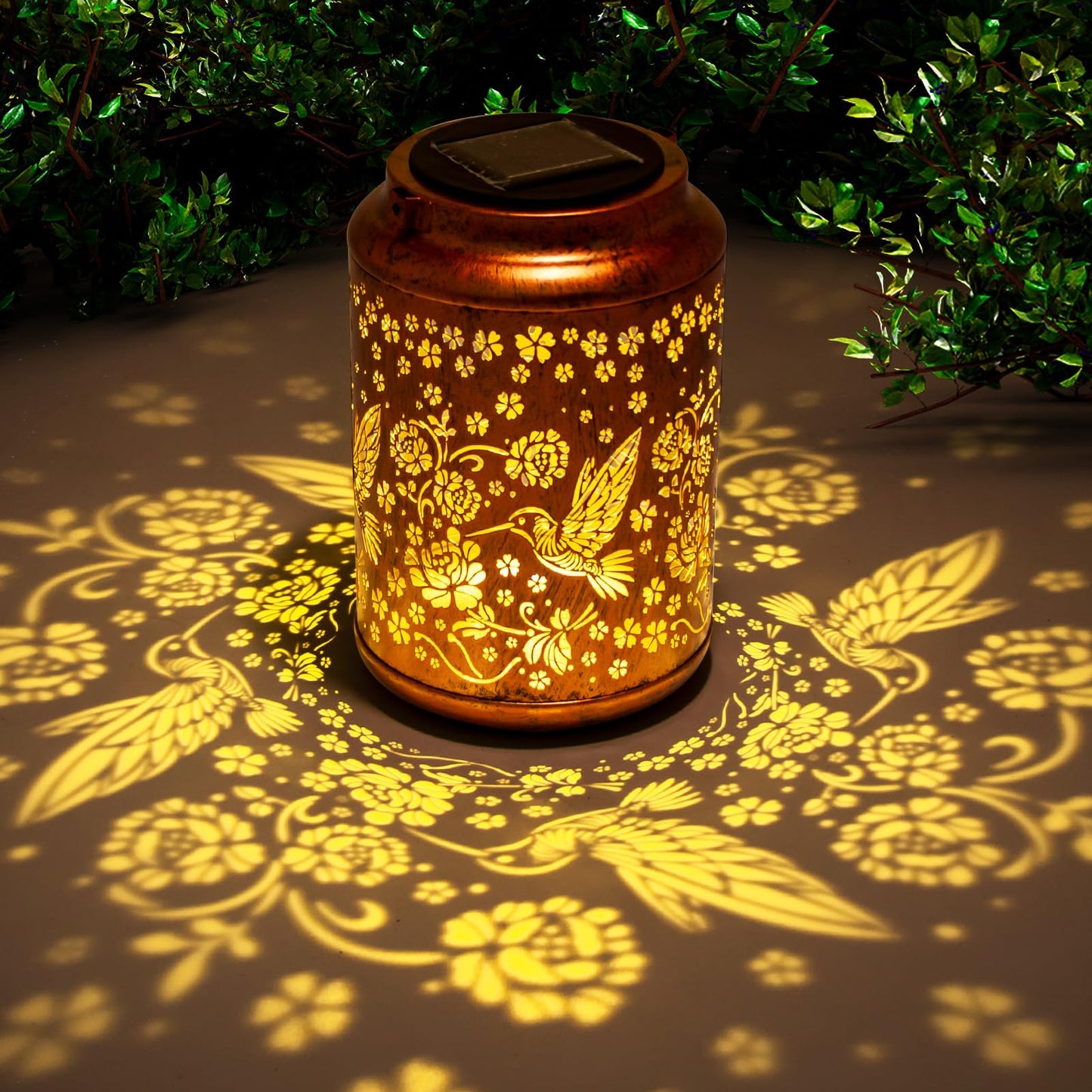 YISITEONE Hummingbird Outdoor Solar Lanterns, Garden Waterproof Metal Hanging Decor Lights for Patio Yard Pathway Lawn Front Porch, Birthday Gardening Gifts for Women Mom Grandma