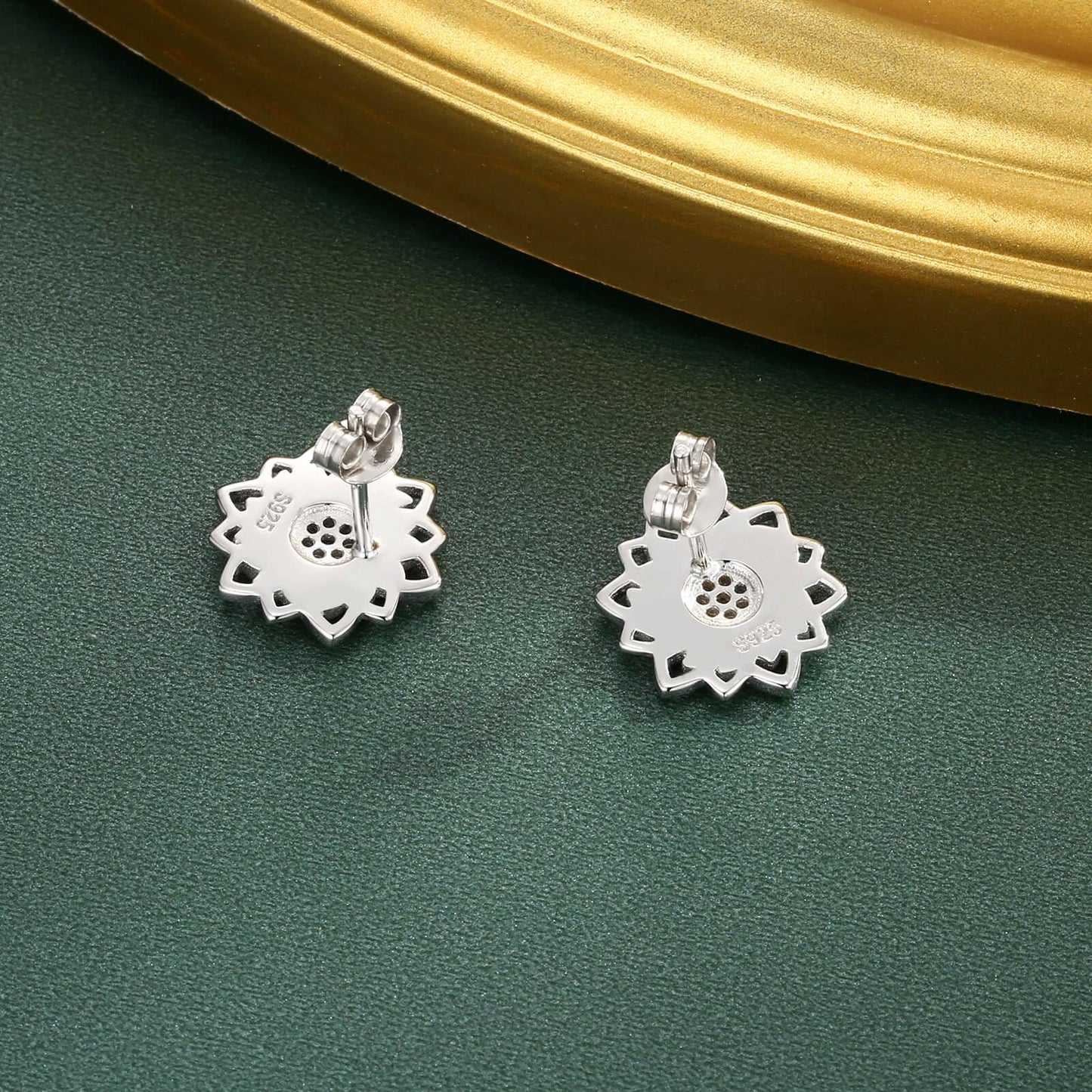 oGoodsunj Sunflower Necklace Jewelry Set fo Women Sterling Silver Anklet Bracelet Earrings You Are My Sunshine Pendant Gifts for Mom Daughter Wife (Stud Earring)