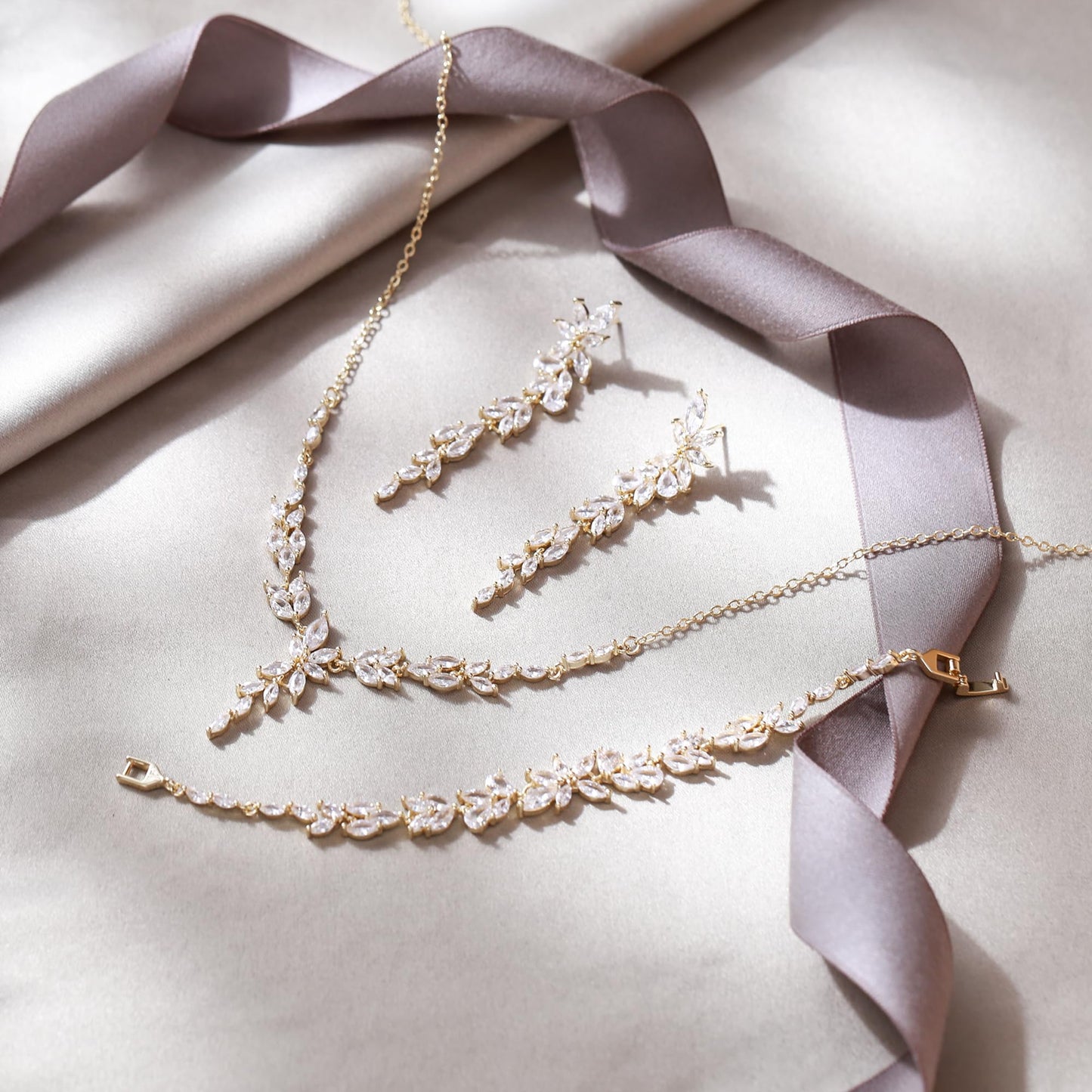EVER FAITH Cubic Zirconia Bridal Jewelry Set for Bride Bridesmaid, Elegant Marquise Leaf Flower Wedding Prom Necklace Dangle Earrings Bracelet Sets for Women Clear Gold-Plated-Brass