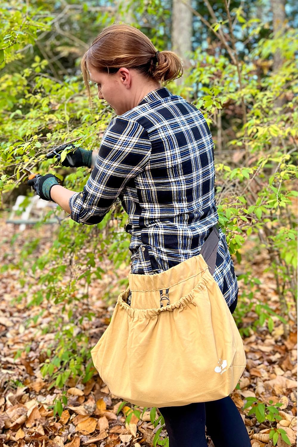 UpBloom - Harvest & Weeding Waist Apron with Pockets - Berry Picker/Garden Apron/Foraging Bag for Harvest - Vegetables, Fruits - Gardening Supplies & ...
