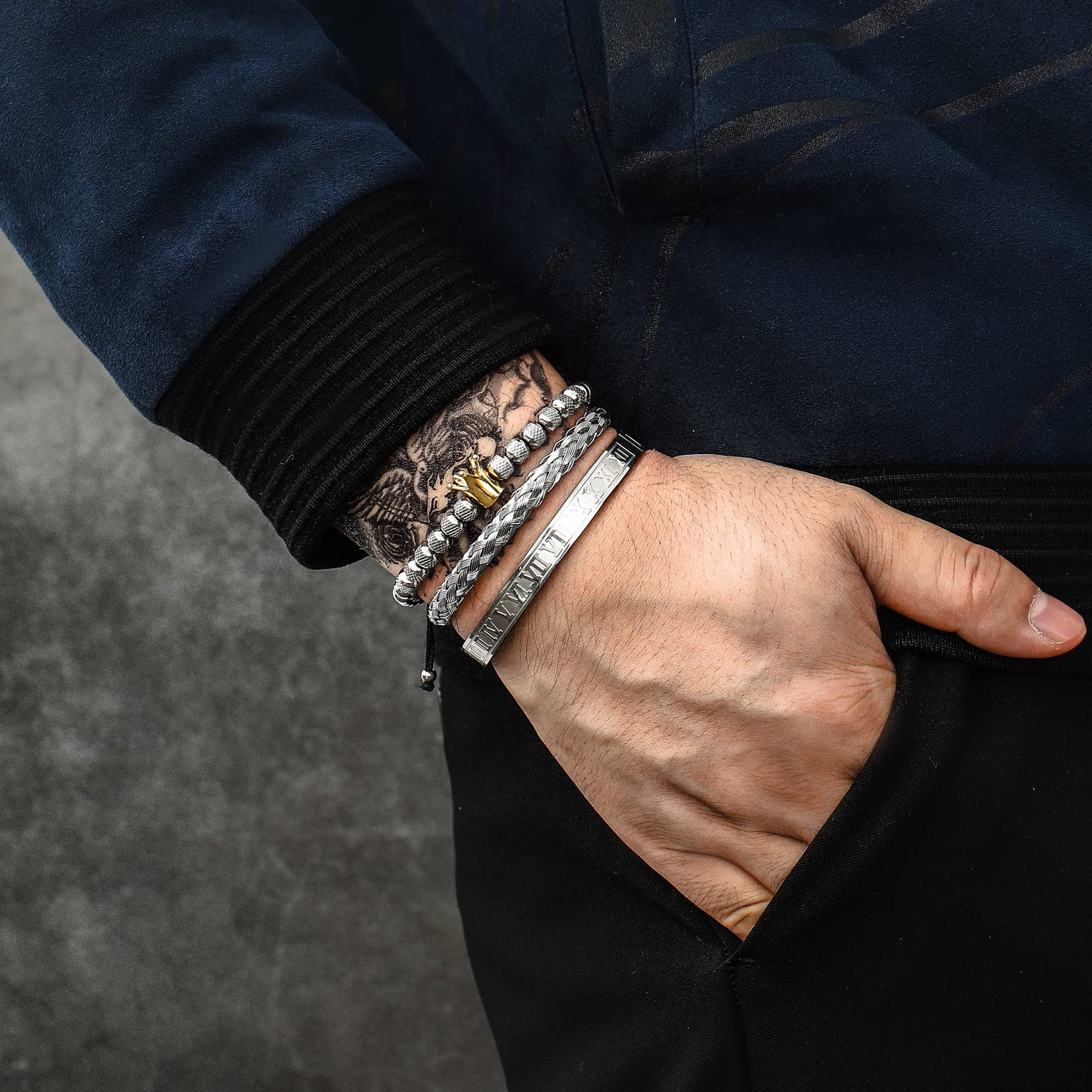 WFYOU 3PCS Stainless Steel Bracelets for Men Gold Roman Numeral Bangle Bracelet Twisted Cable Bracelet Adjustable Cuff Bracelet Mens Luxury Jewelry Bracelets Gifts(B:Silver&Gold- Crown)