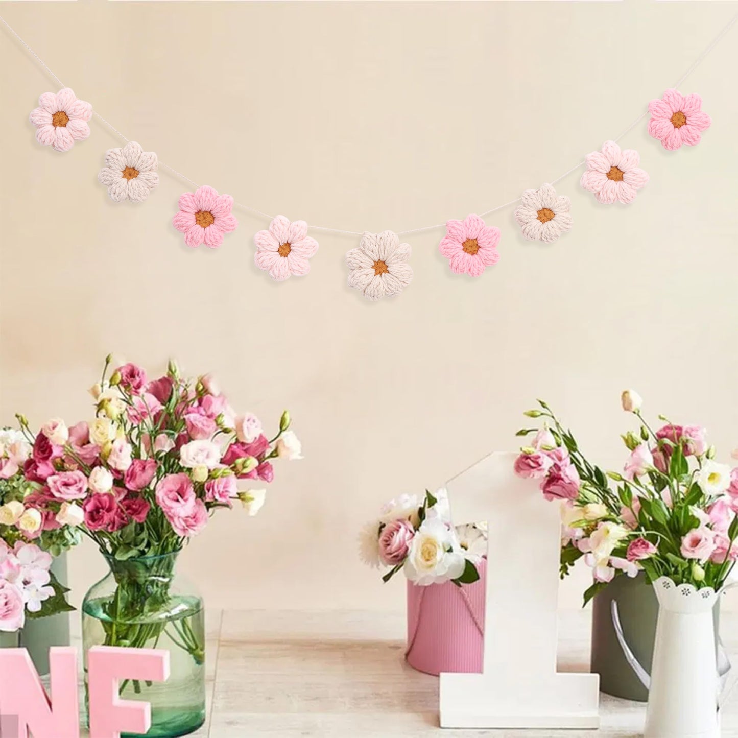 Boho Crochet Daisy Garland - Pink and Beige Yarn Floral Banner for Baby Girl Nursery Decor, Handmade Daisy Garland for Birthday Party, Boho Room Wall Hanging Decoration, Groovy one Birthday Decor