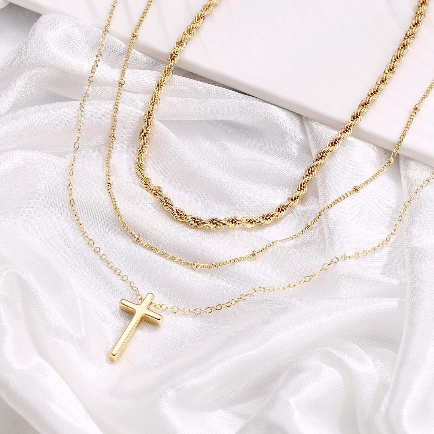 Turandoss Layered Cross Necklace for Women, Layered Cross Layering Cross Chain Necklaces for Women