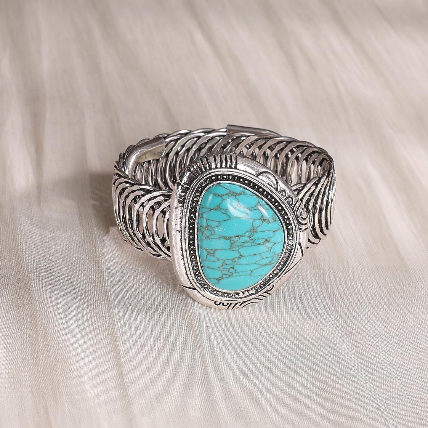 Montana West Rustic Couture's Jewelry Western Turquoise Cuff Bangle Bracelets Bohemian Vintage Elastic Bracelet for Women Cowgirl RCW-1006TQ