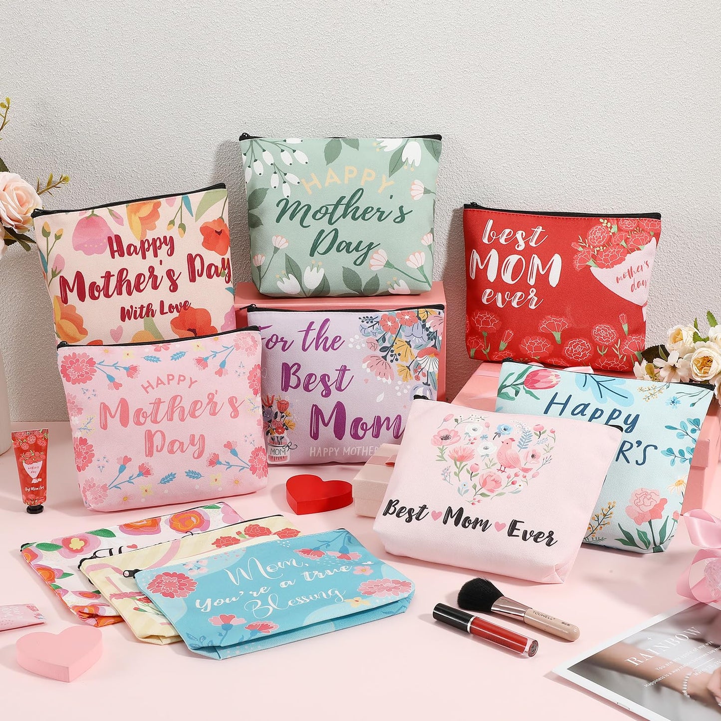 Landical 30 Pcs Mother's Day Makeup Bags Bulk, Mom Canvas Cosmetic Bags Gifts for Women, Toiletry Zipper Pouch Travel Vacation Essentials, Mother Gift Bag for Mom Party Favors Supplies