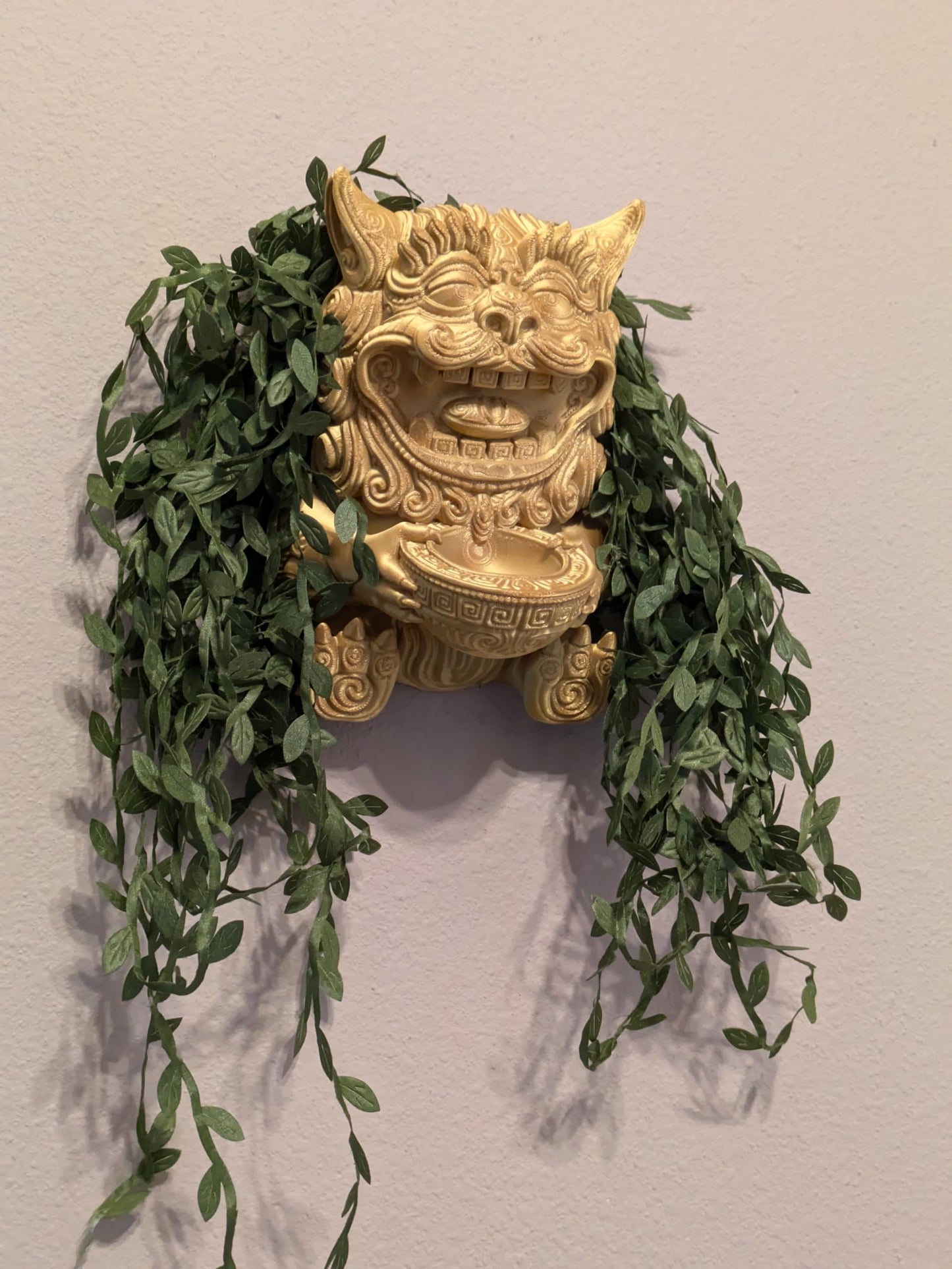 Gallery of Drip Wall Planter – Chinese Foo Lion Guardian Flower Pot, Hanging Dragon Dog Planter for Indoor & Outdoor Garden Decor, Unique Wall Art for Plants & Succulents (Gold, Larger 8" Height)
