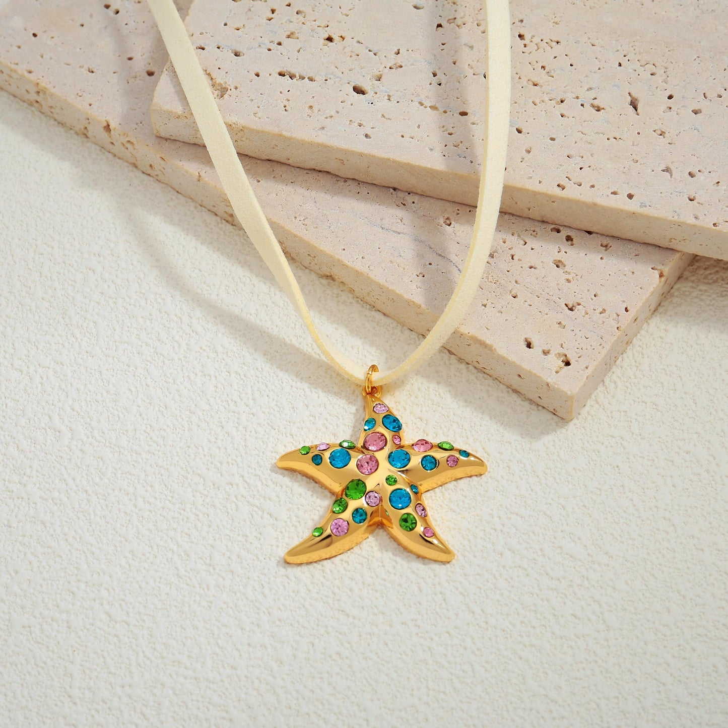 WOWORAMA Starfish Necklace for Women Colorful Rhinestone Starfish Pendant Necklace with Beige Rope Sea Shell Star Choker Necklaces Summer Beach Trendy Necklaces