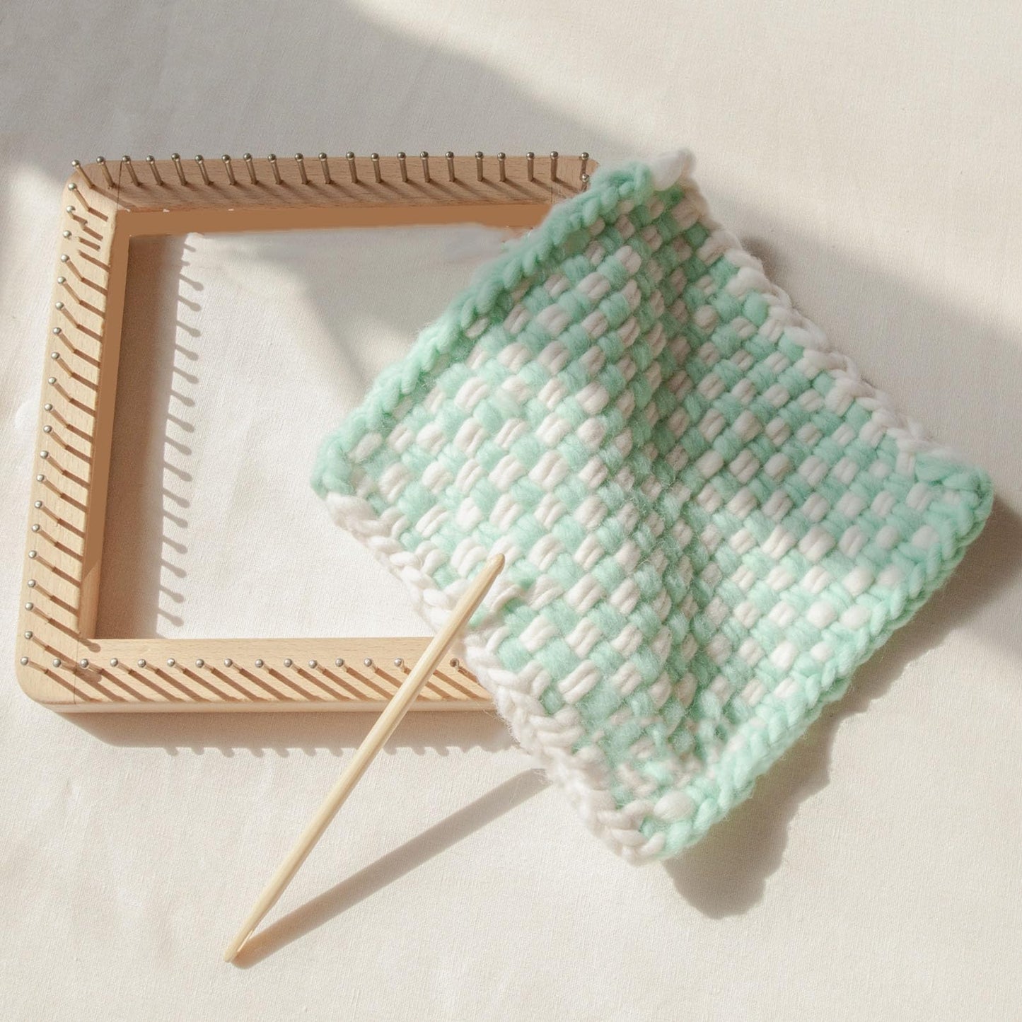 FOSA Pin Looms, Weaving for Adults, Wooden Knitting Hand Craft Wooden Knitting Board, Pin Weaving Kits for DIY Weaving Beginners, 10 * 10cm