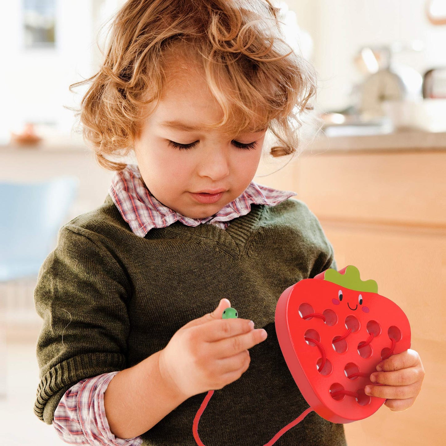 GEMEM Wooden Lacing Threading Toys Fine Motor Skill Toys for 3 Year Old Educational and Learning Montessori Toddler Travel Toy 1 Strawberry and 1 Dog
