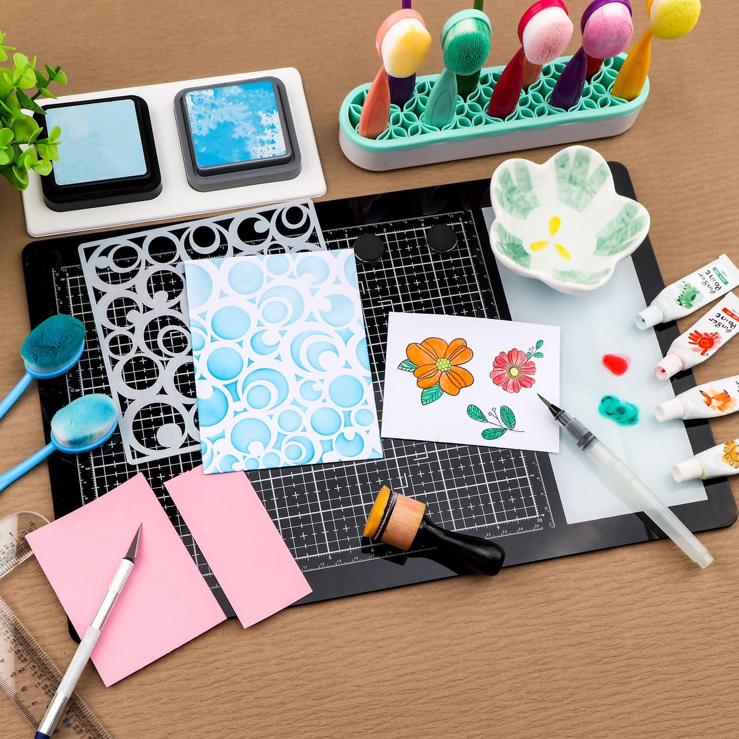BAOFALI Magnetic Glass Craft Mat; 15.75"x10.24"Heat Resistant Glass Media Cutting Mat W/MagnetsGridlines and Measurements; for Cutting, Stamping, Mixed Media, Heat Embossing and Hot Glue Projects